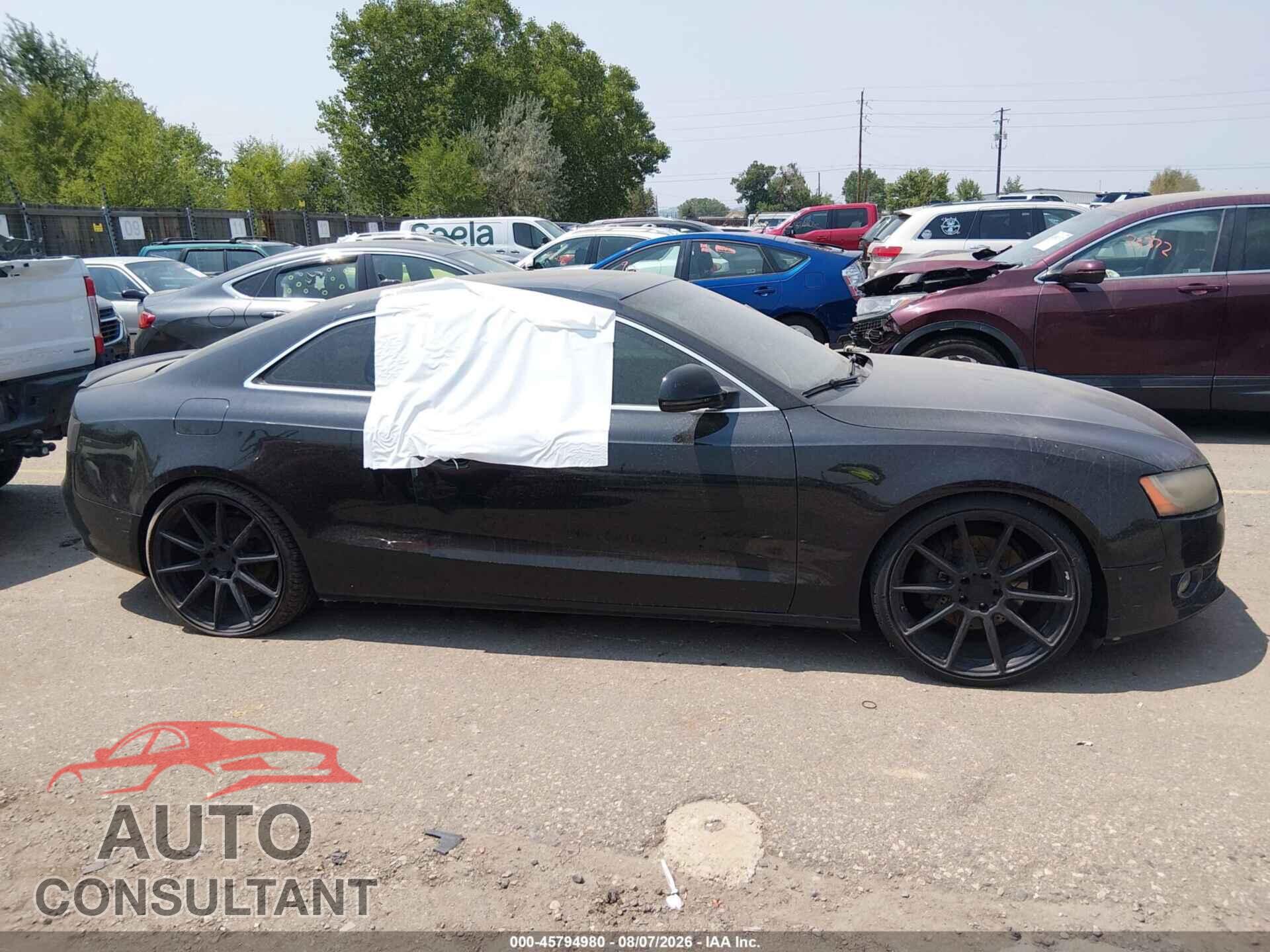 AUDI A5 2009 - WAUDK78T99A025860