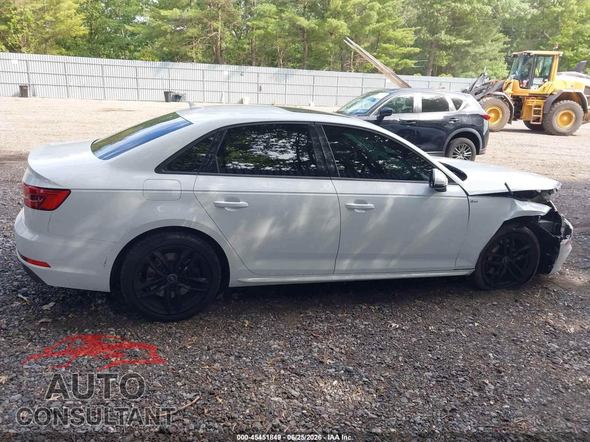 AUDI A4 2017 - WAUDNAF40HN054591