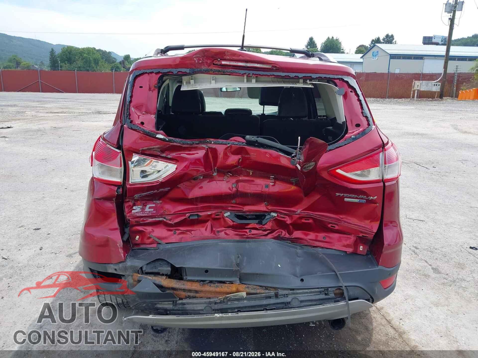 FORD ESCAPE 2013 - 1FMCU9J96DUB77018