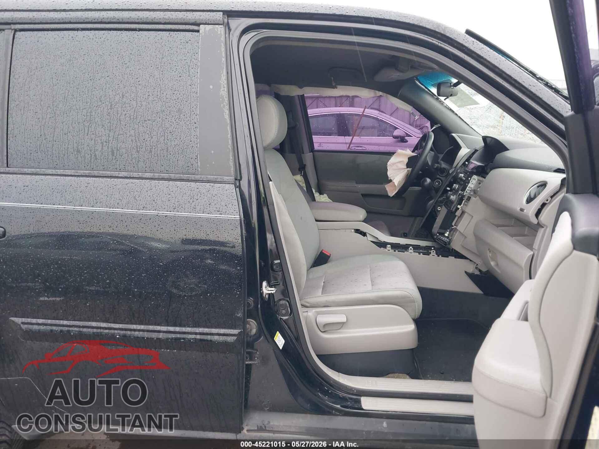 HONDA PILOT 2015 - 5FNYF3H45FB018658