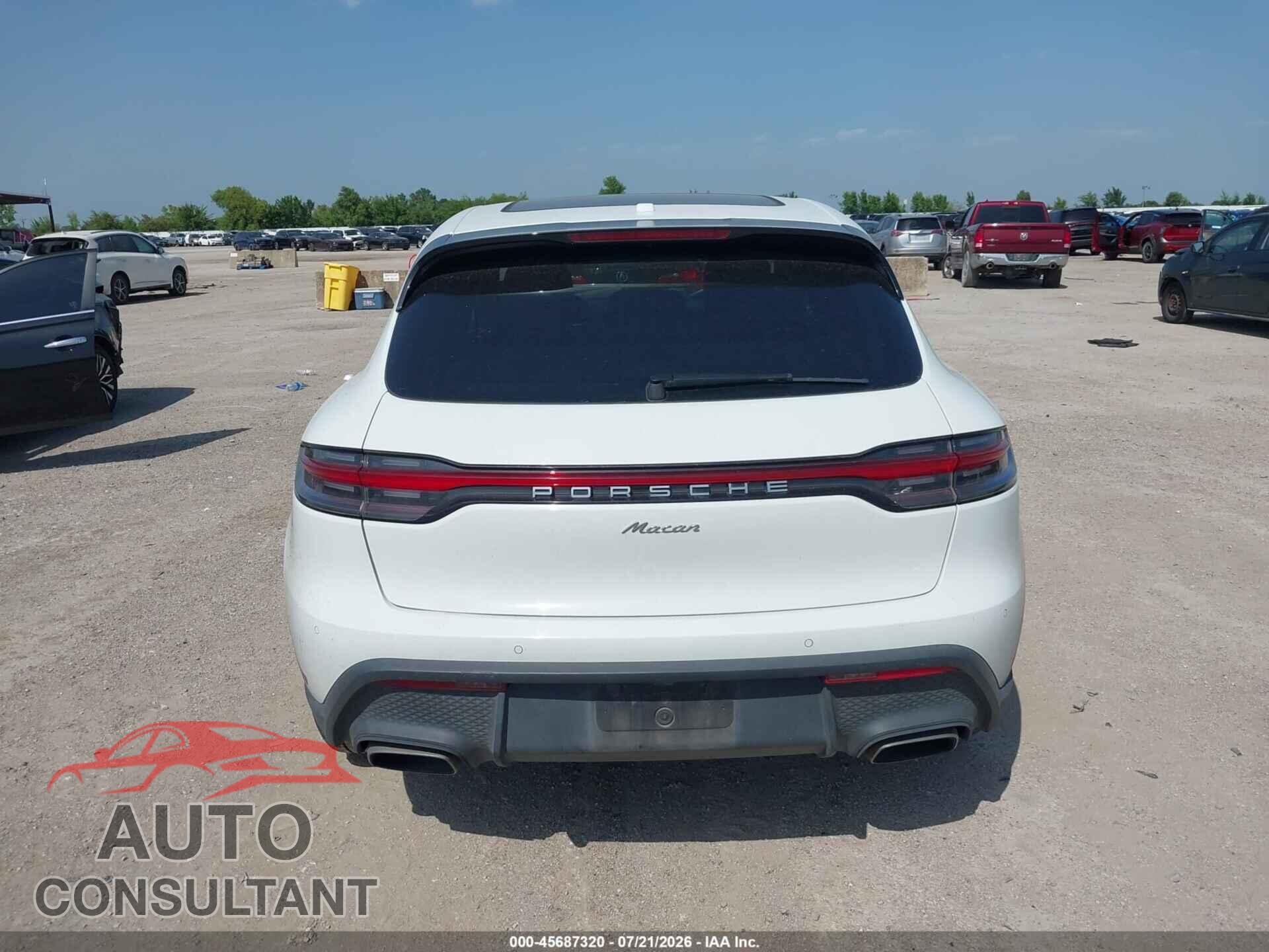 PORSCHE MACAN 2022 - WP1AA2A51NLB02502