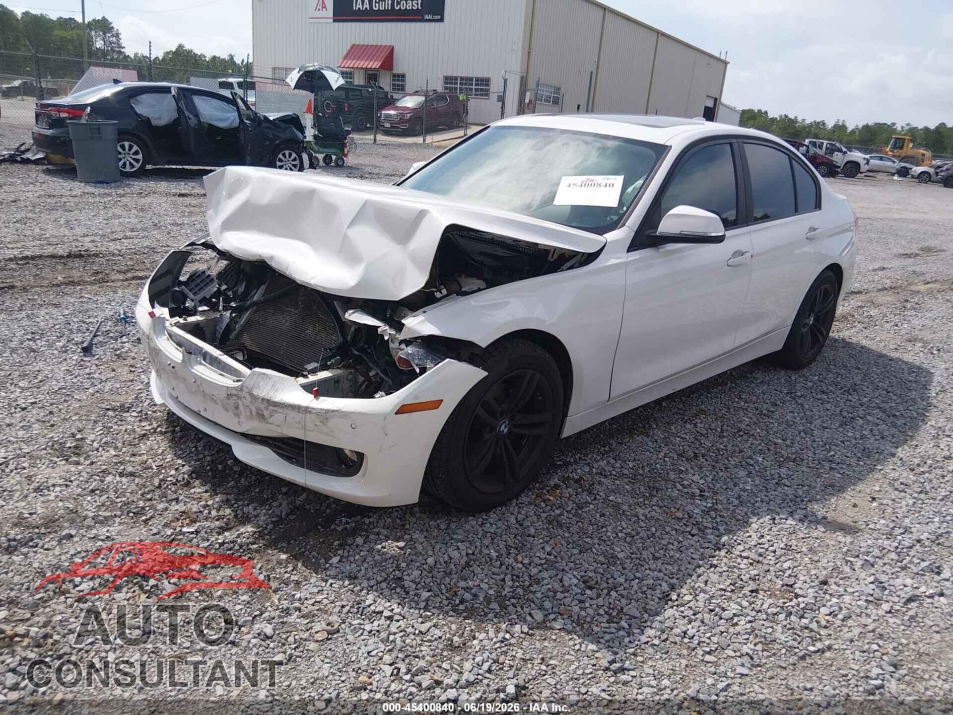 BMW 328I 2015 - WBA3A5G54FNS87621