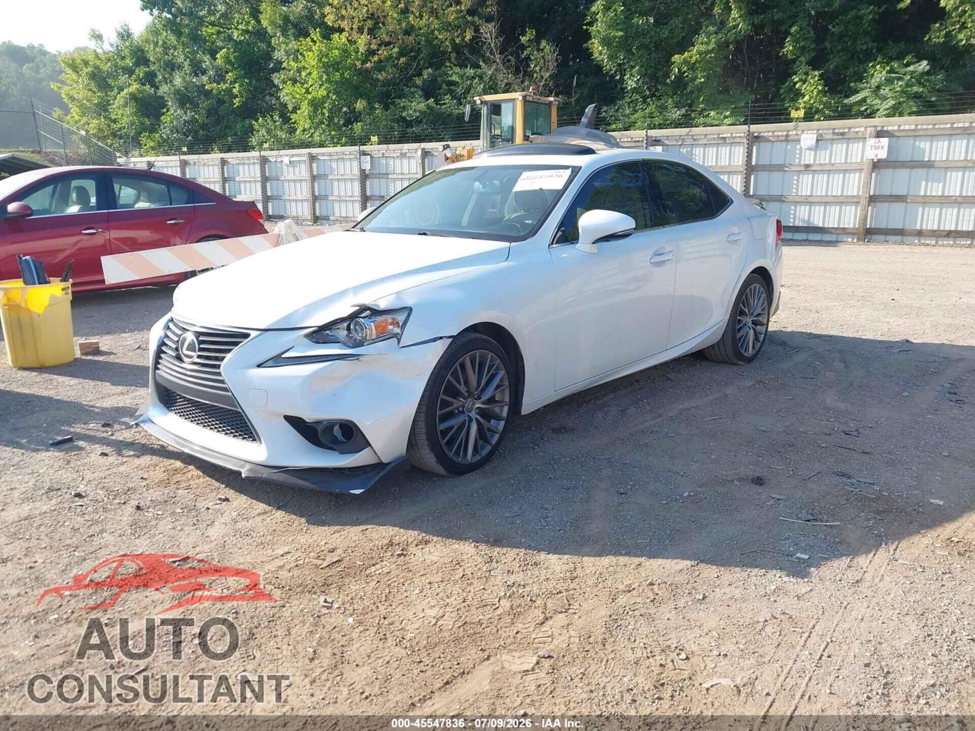 LEXUS IS 250 2015 - JTHBF1D24F5068529