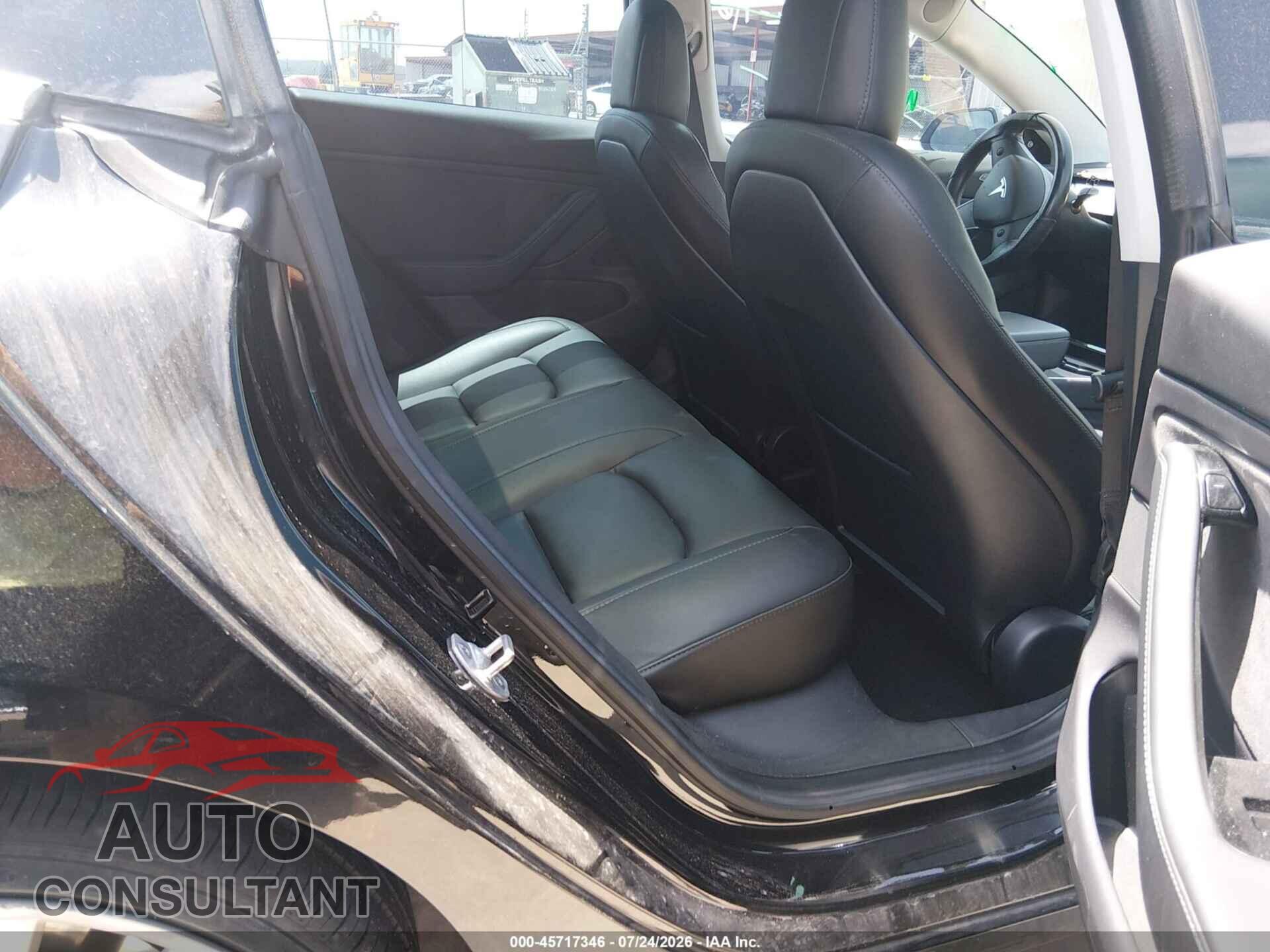 TESLA MODEL 3 2019 - 5YJ3E1EA2KF305705