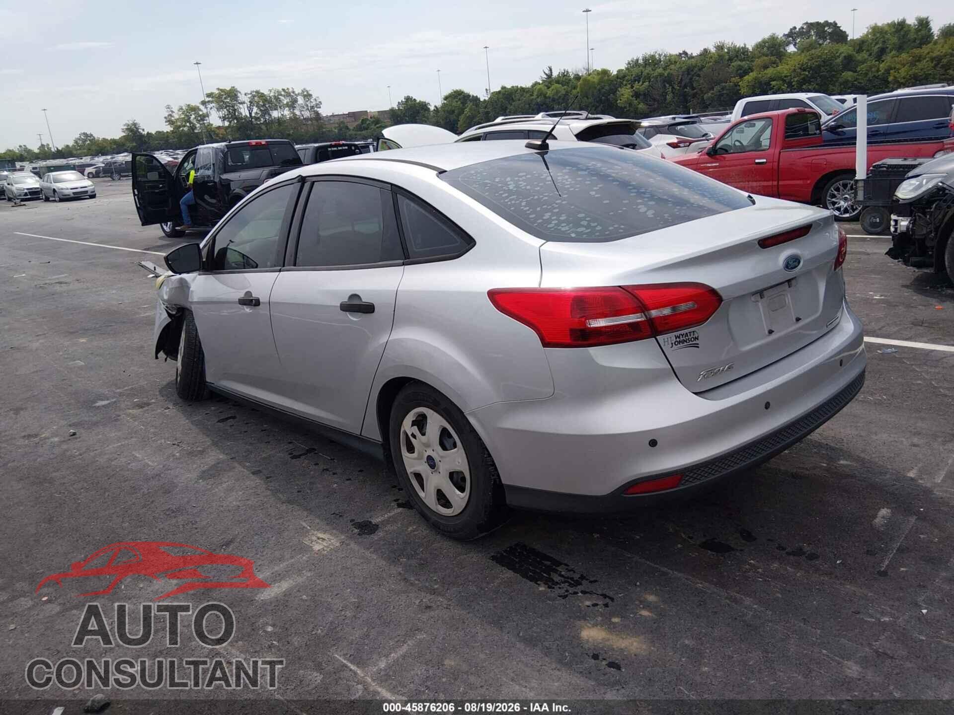 FORD FOCUS 2016 - 1FADP3E28GL366019