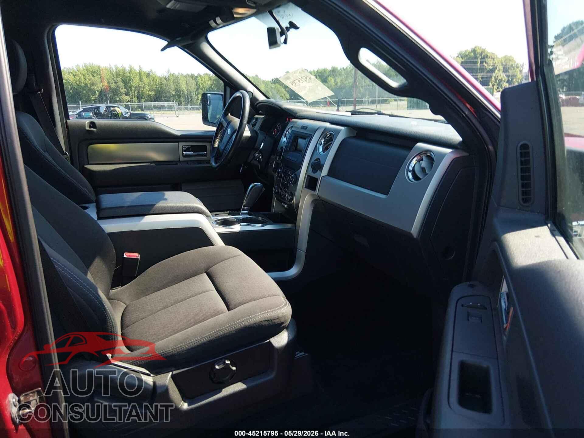 FORD F-150 2013 - 1FTFW1EF8DFC84475