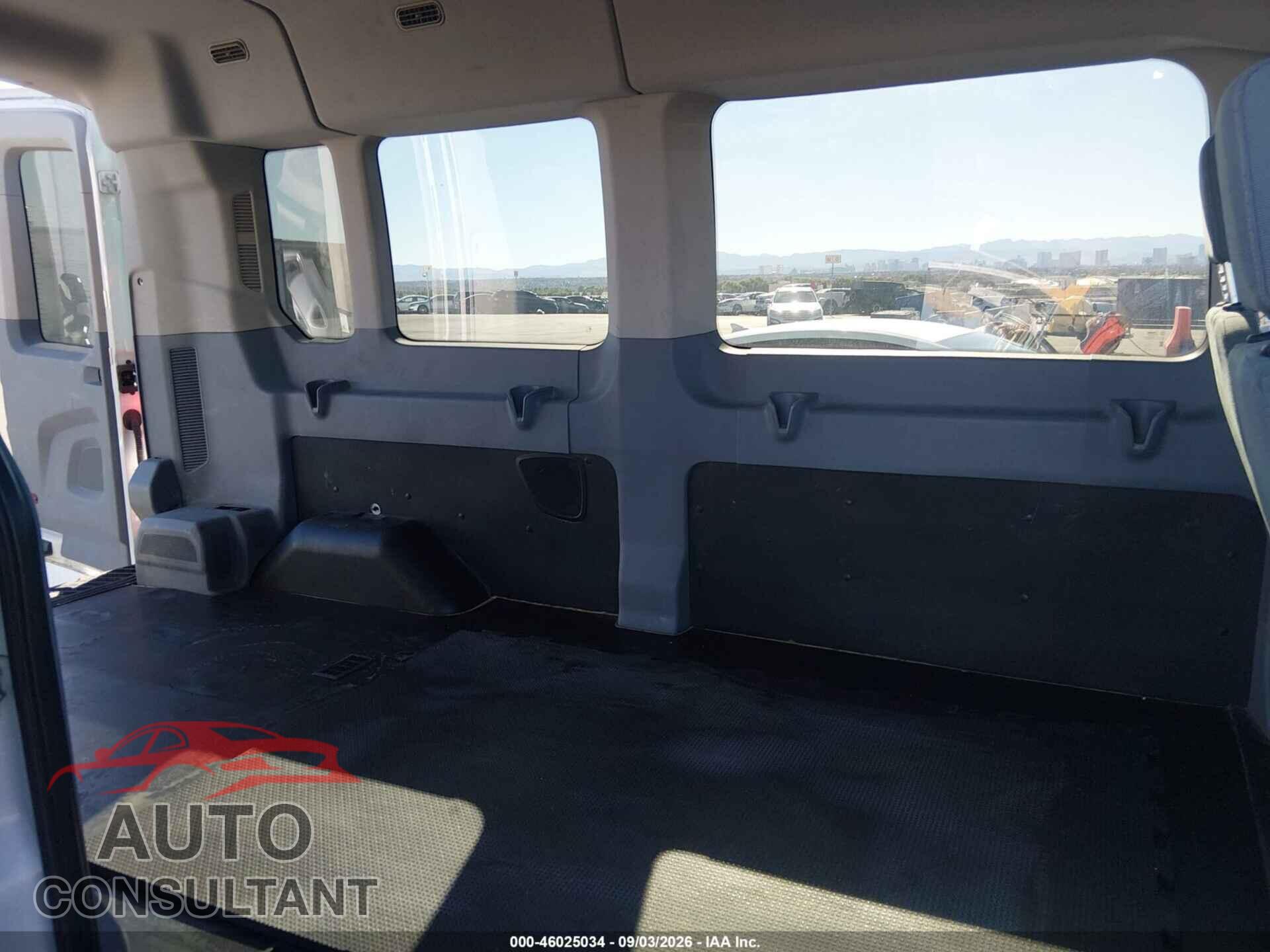 FORD TRANSIT-350 2015 - 1FBAX2CM0FKA67211