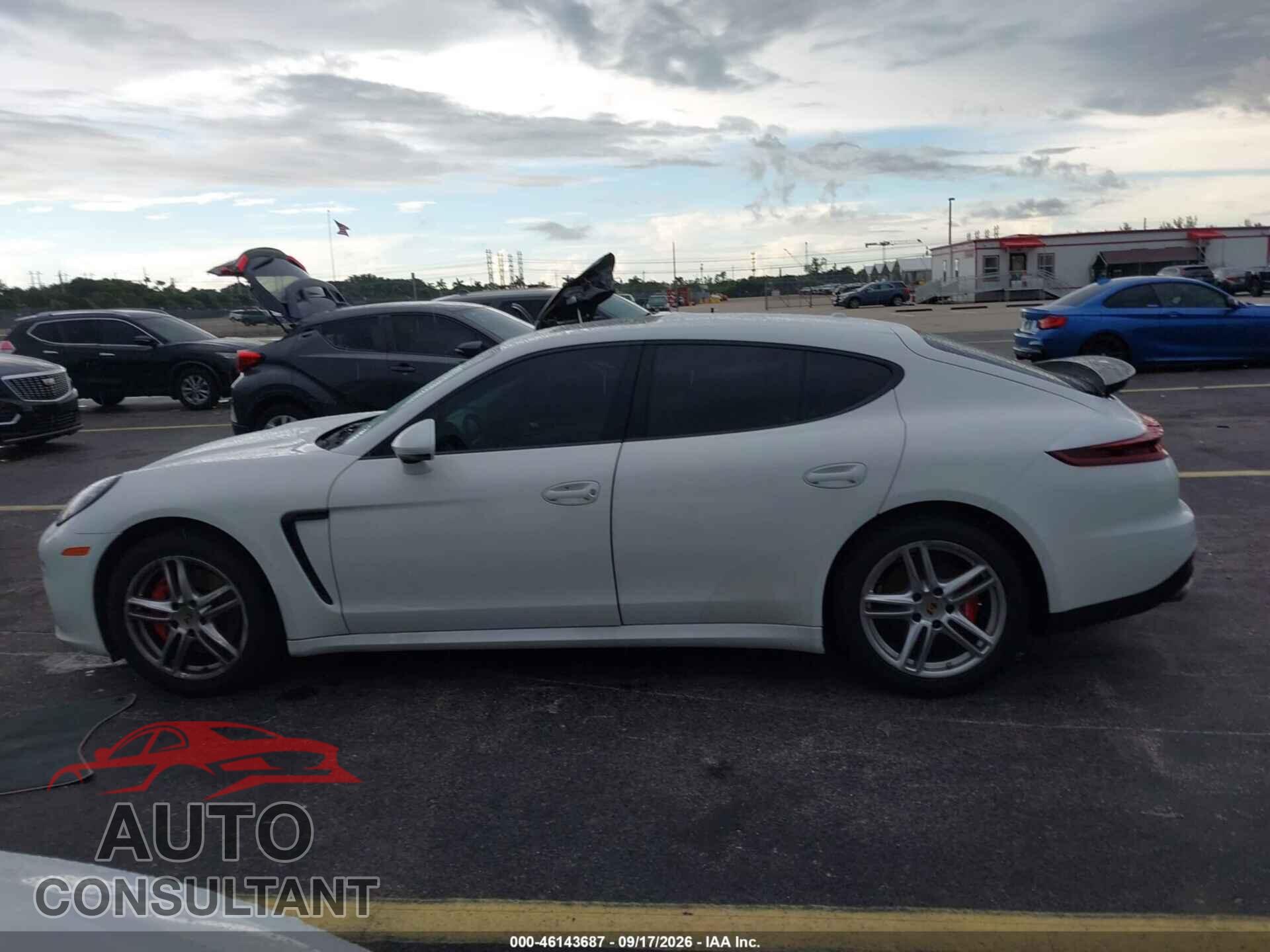PORSCHE PANAMERA 2014 - WP0AA2A71EL005691