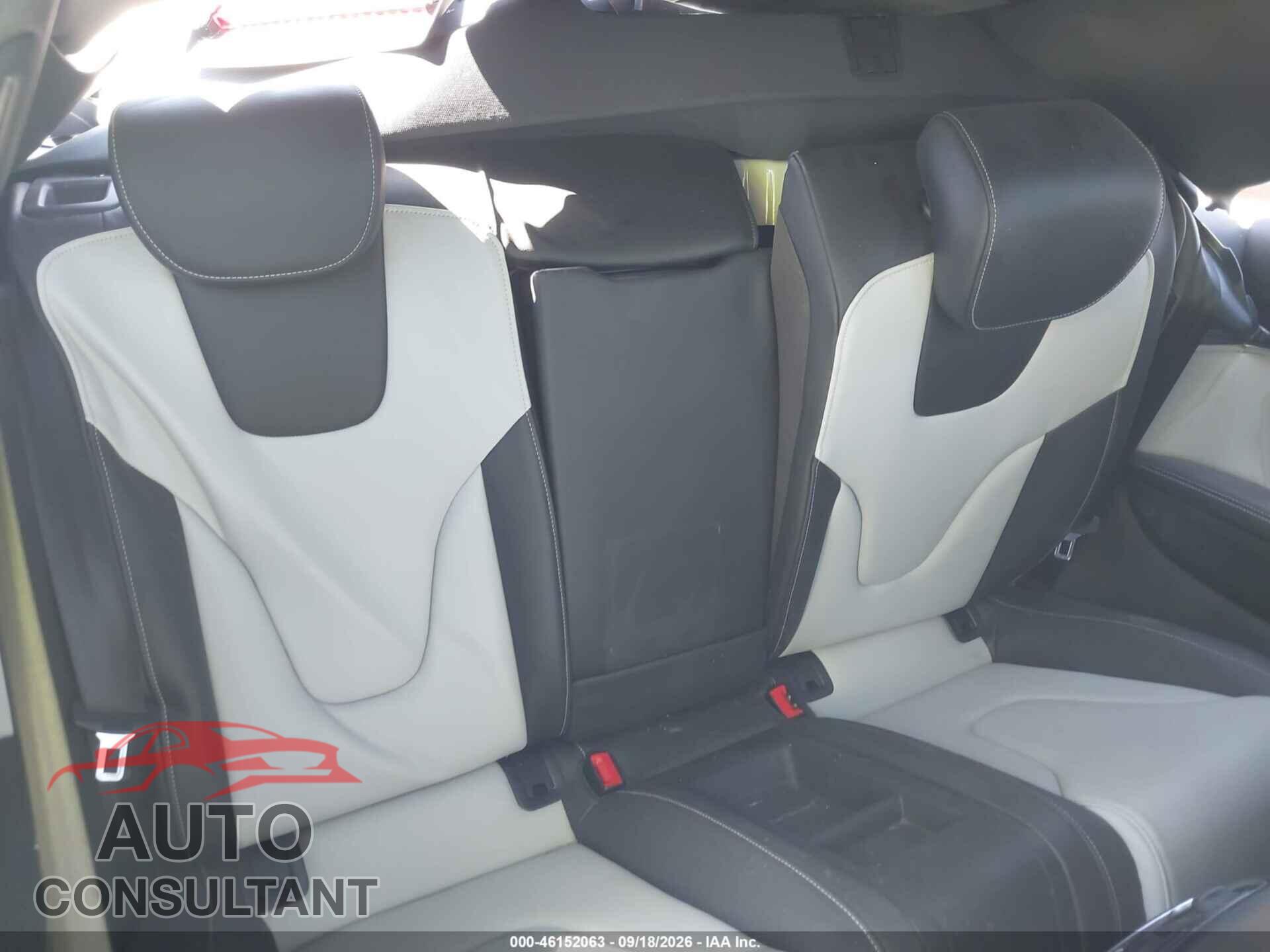 AUDI S5 2014 - WAUVGAFR9EA059690
