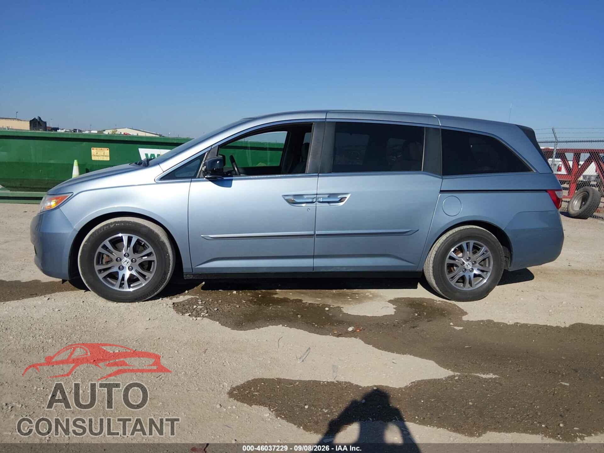 HONDA ODYSSEY 2011 - 5FNRL5H62BB011610