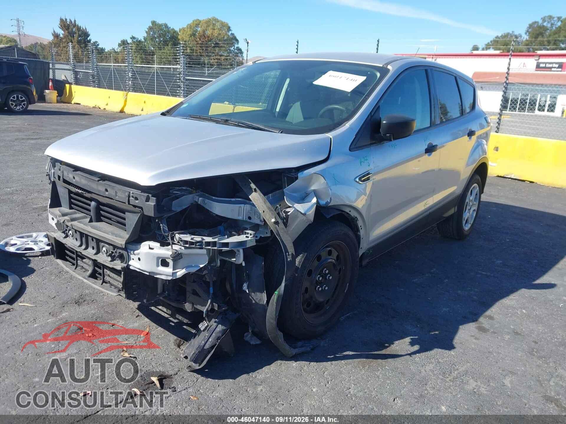 FORD ESCAPE 2018 - 1FMCU0F79JUB44626