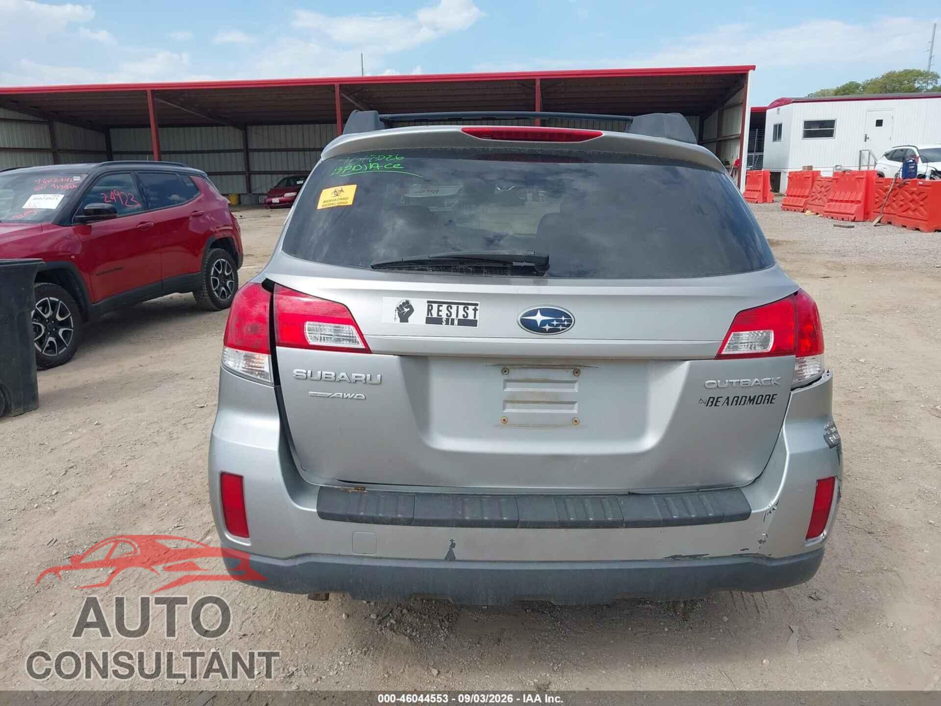 SUBARU OUTBACK 2011 - 4S4BRCBC7B3353100