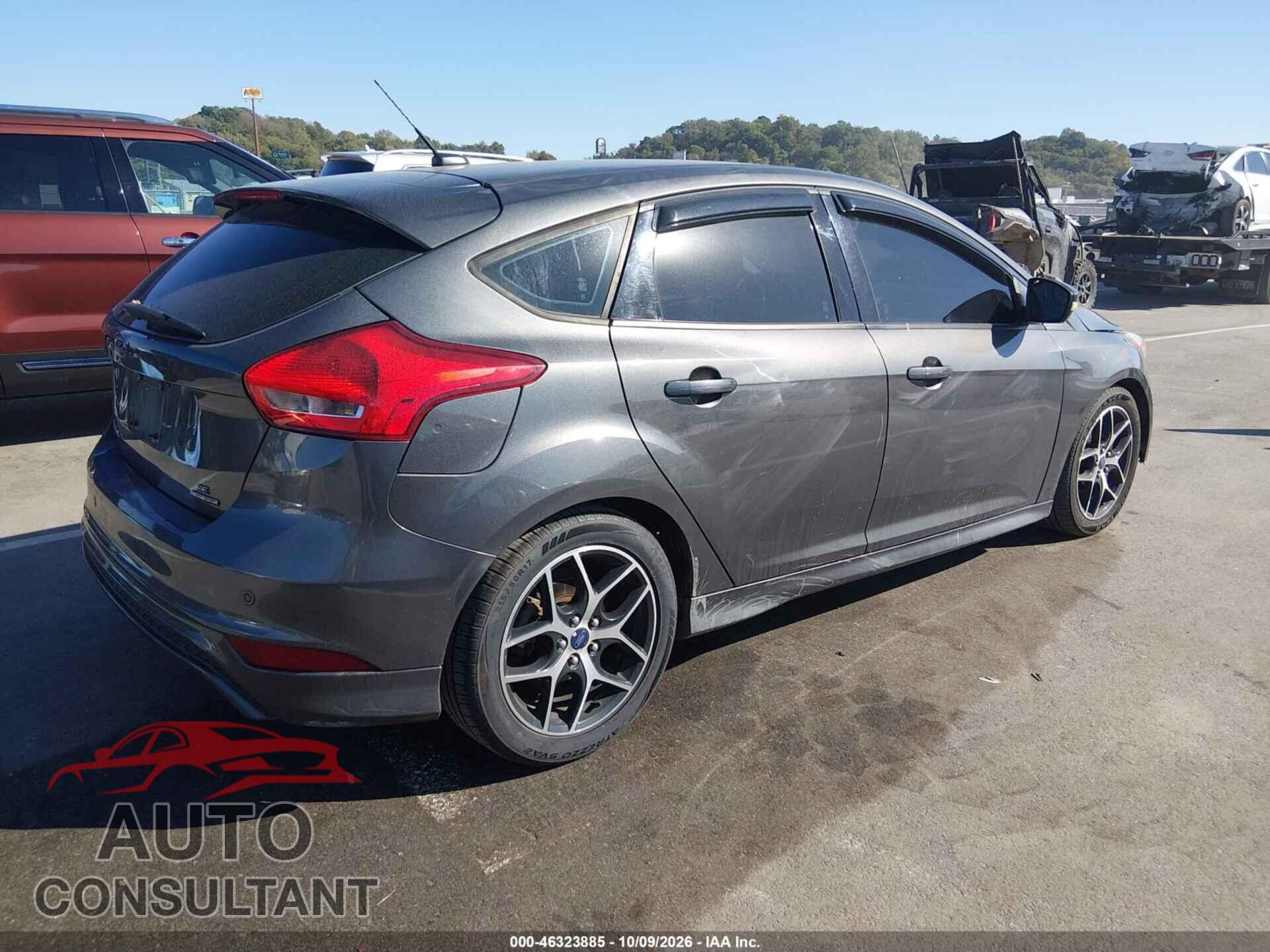 FORD FOCUS 2015 - 1FADP3K21FL383750