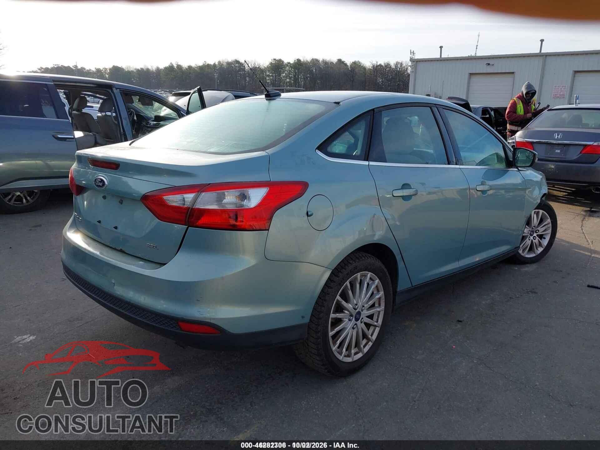 FORD FOCUS 2012 - 1FAHP3H20CL472360
