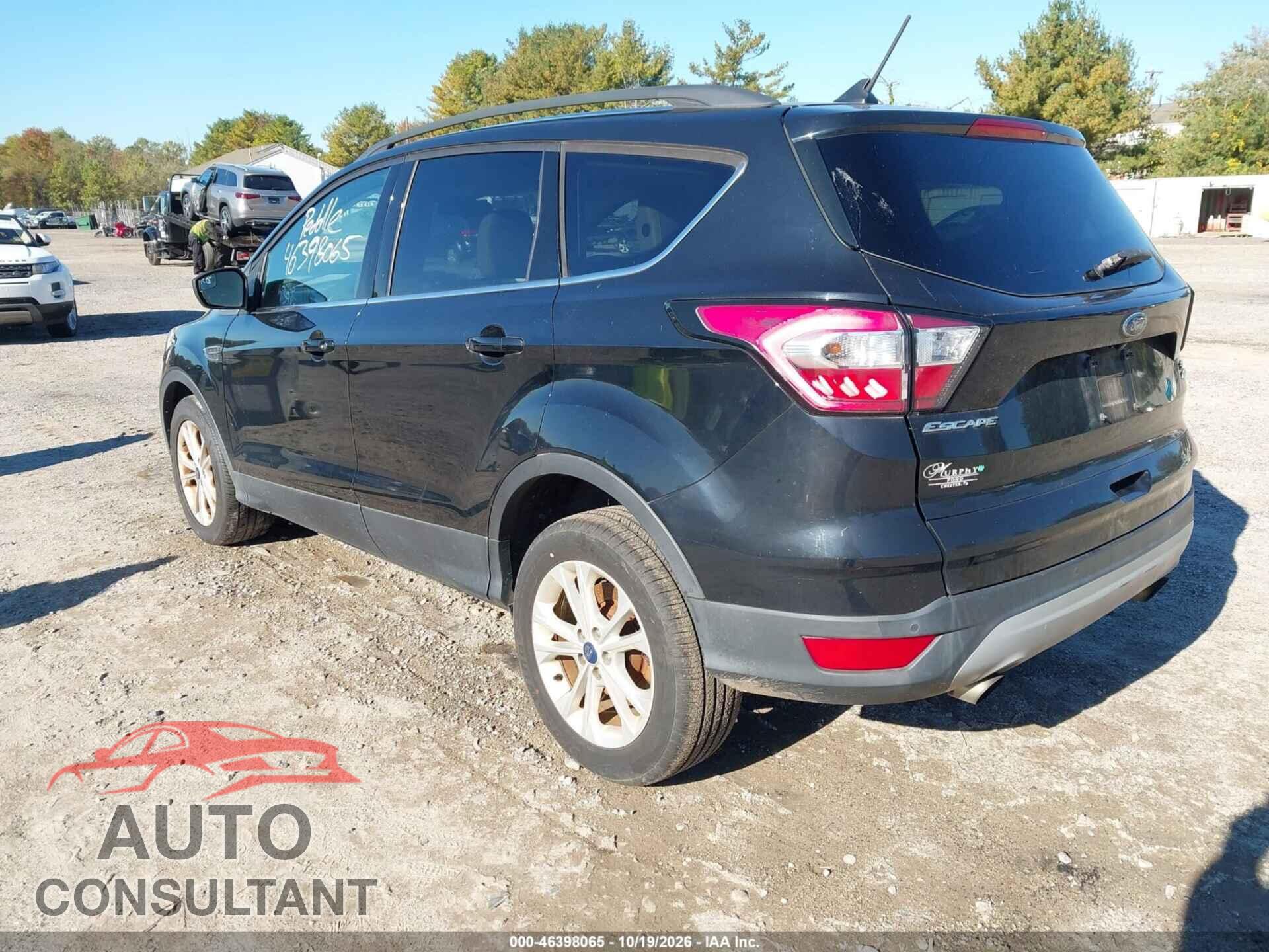 FORD ESCAPE 2018 - 1FMCU0HD2JUB34359