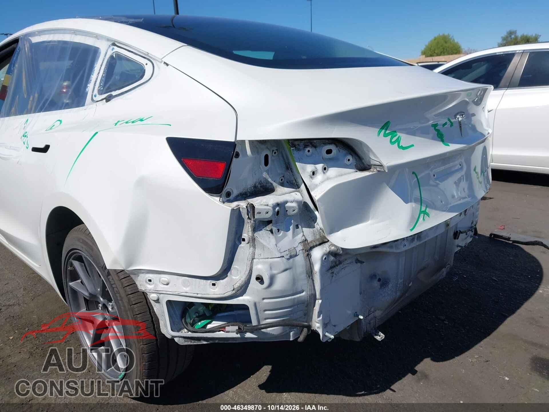 TESLA MODEL 3 2022 - 5YJ3E1EB8NF156228