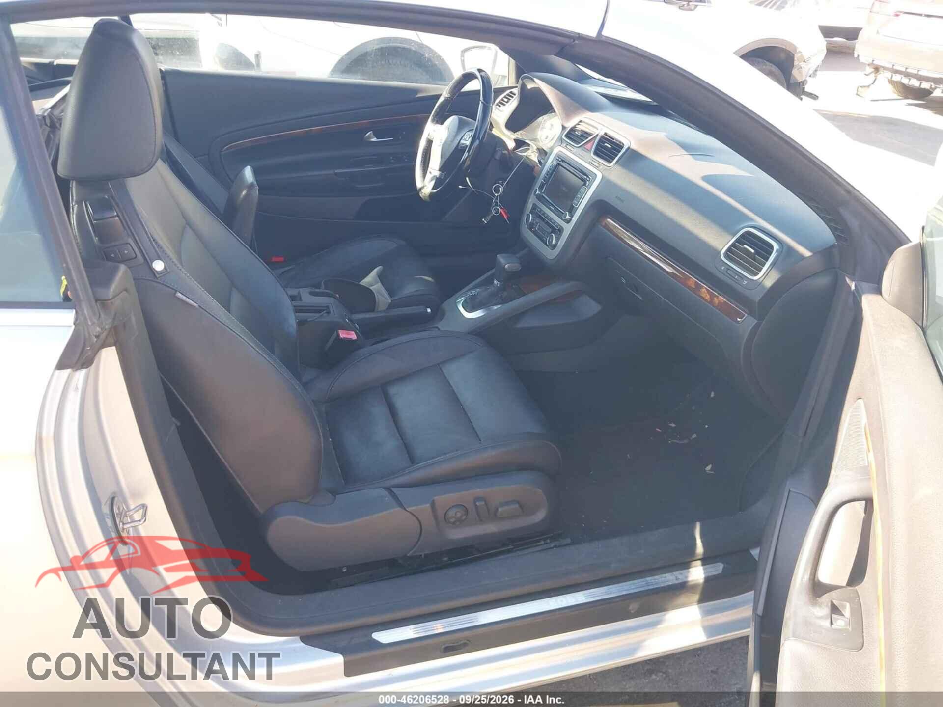 VOLKSWAGEN EOS 2010 - WVWFA7AH0AV022427
