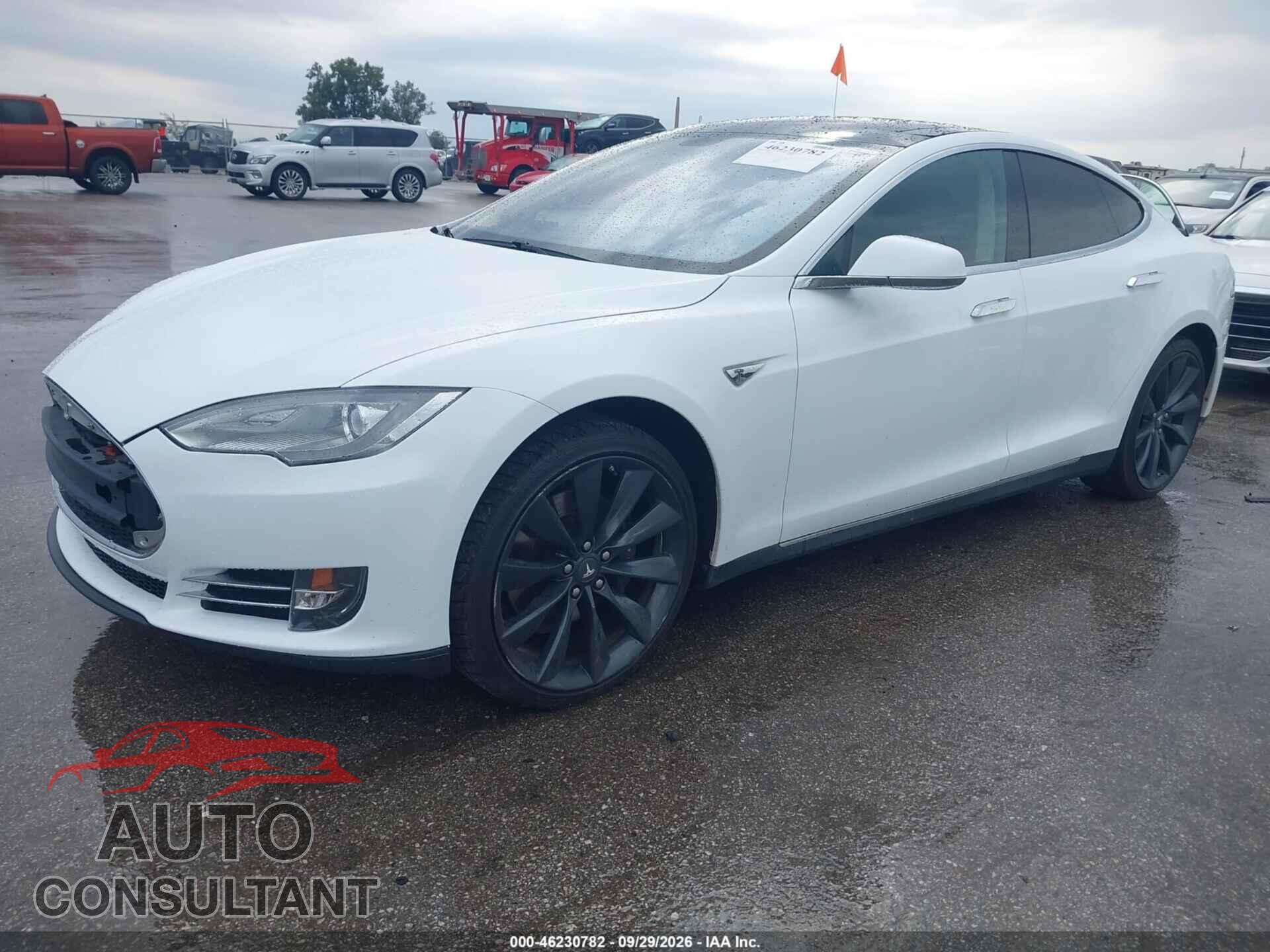 TESLA MODEL S 2014 - 5YJSA1S19EFP52435