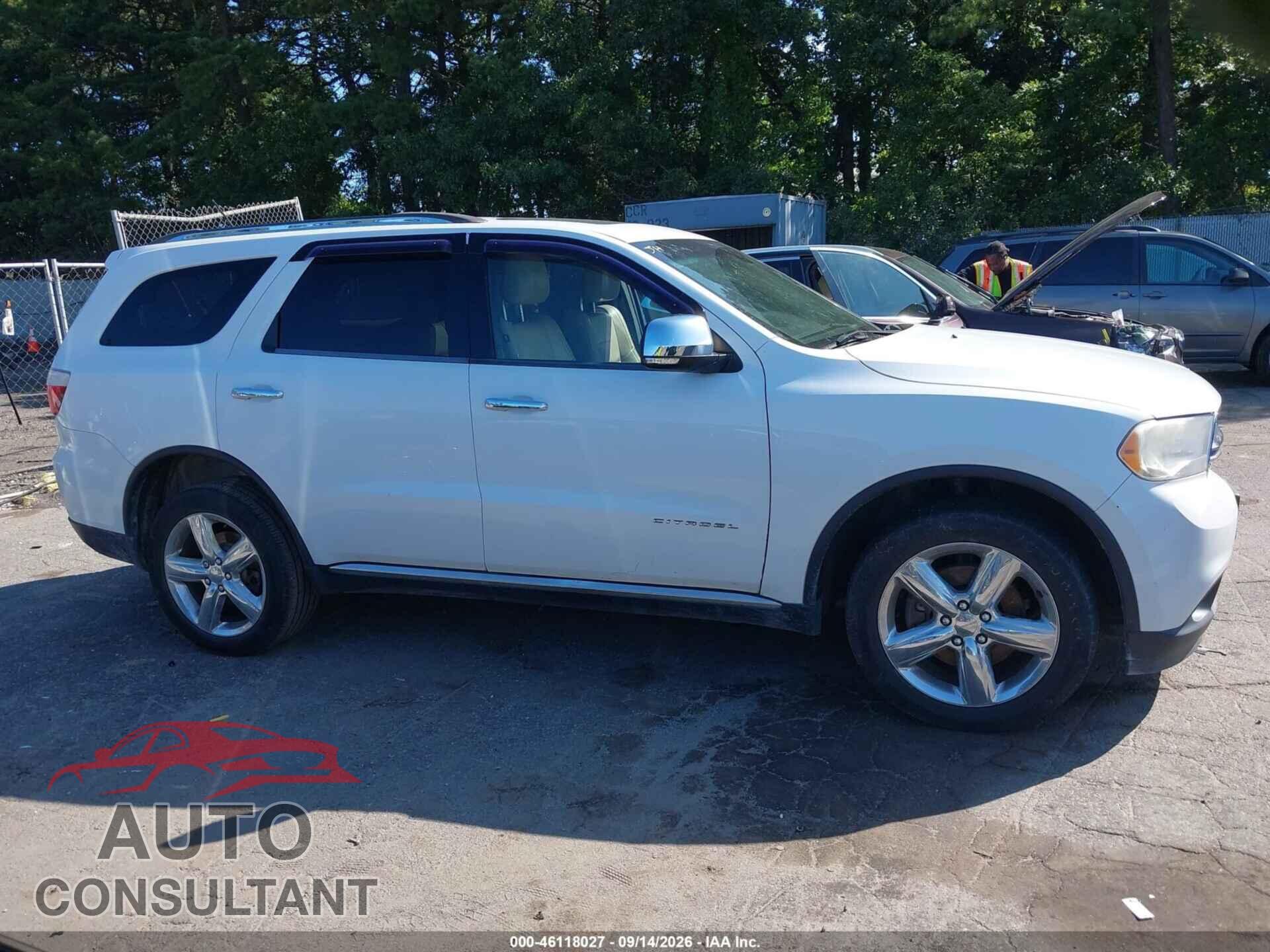 DODGE DURANGO 2013 - 1C4SDJET6DC670047