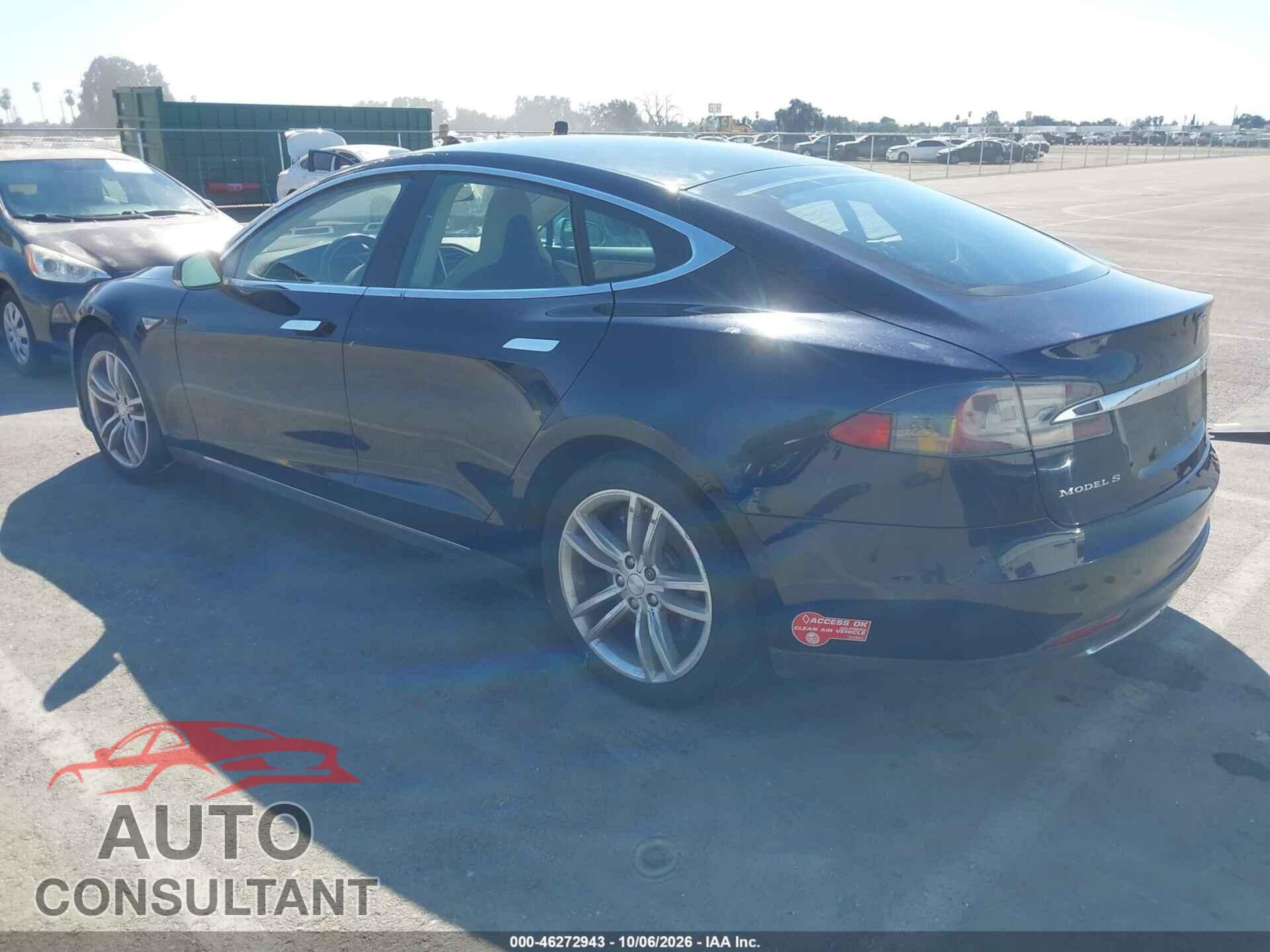 TESLA MODEL S 2013 - 5YJSA1CN8DFP23265