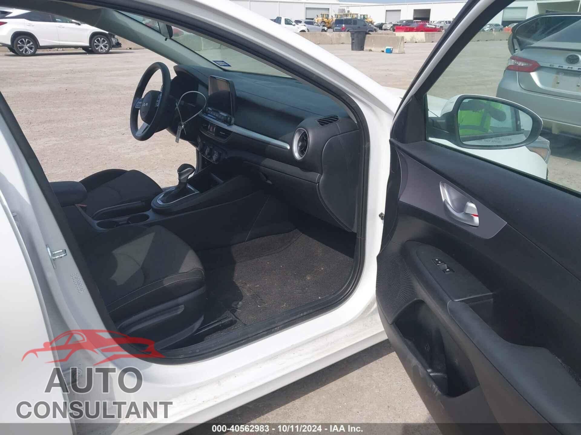 KIA FORTE 2024 - 3KPF24AD0RE767834