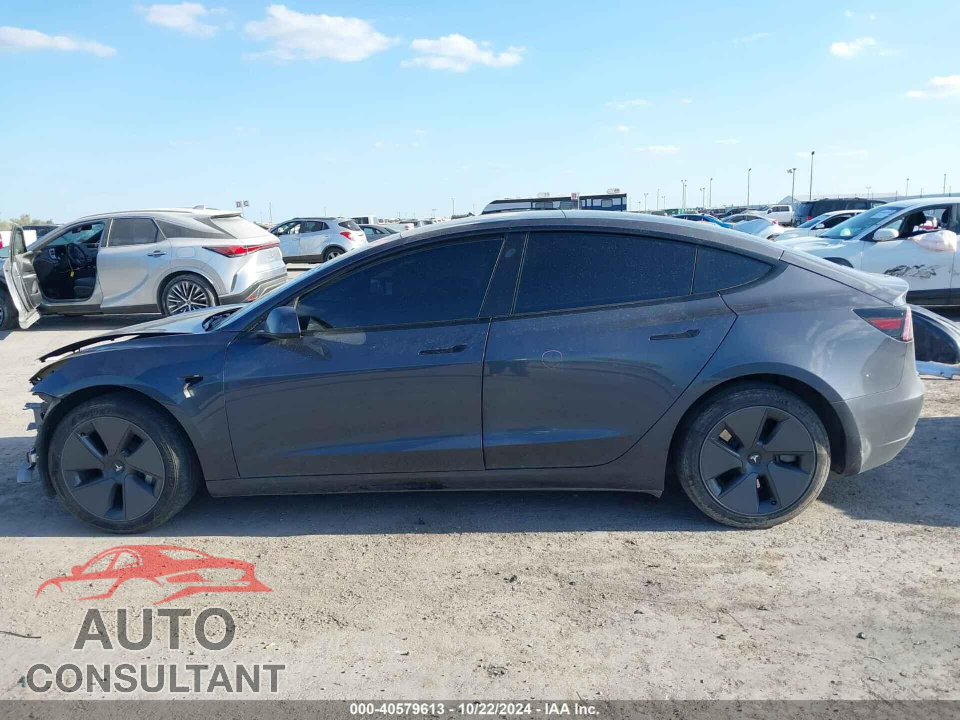 TESLA MODEL 3 2023 - 5YJ3E1EA5PF466895