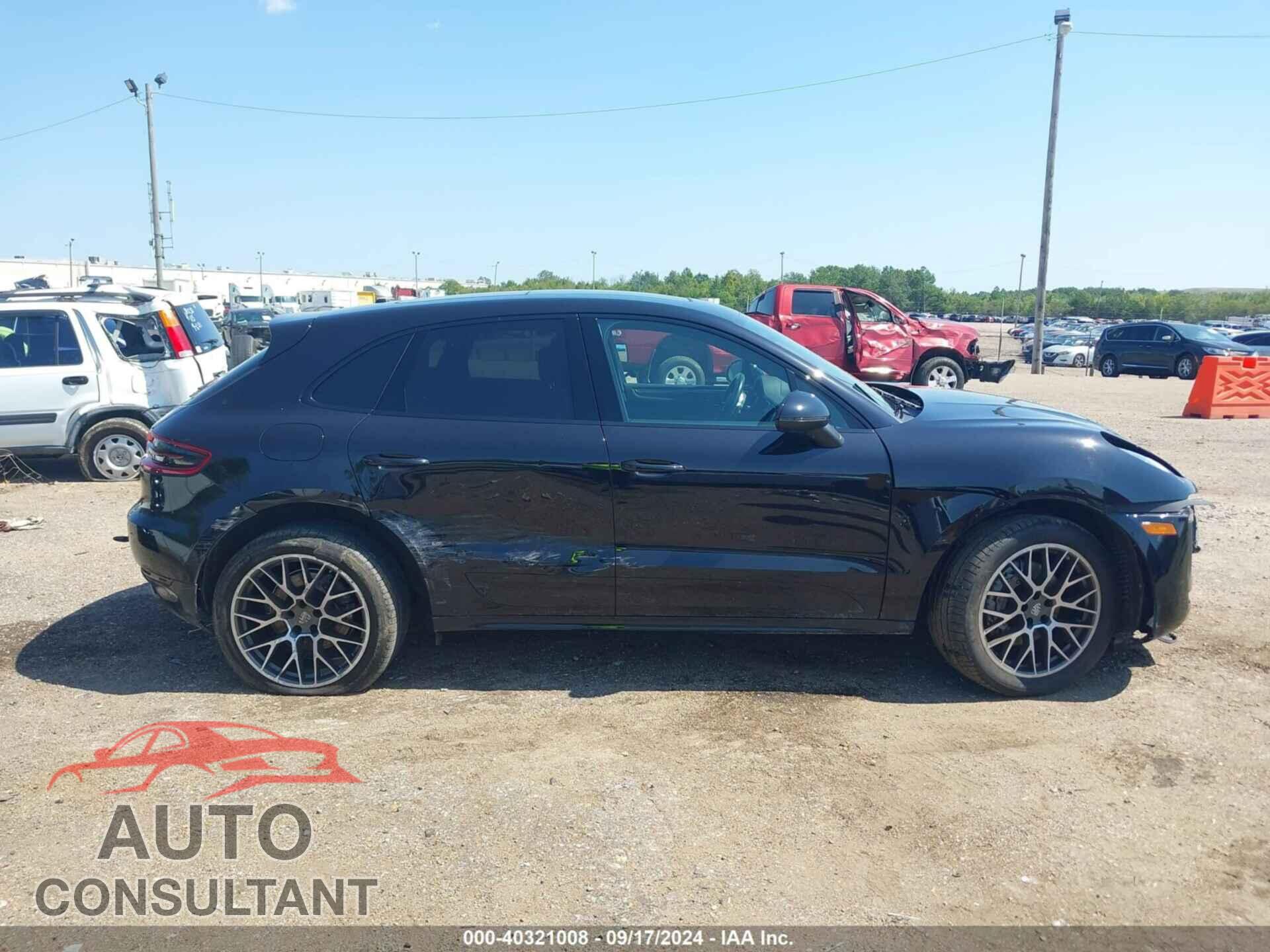 PORSCHE MACAN 2017 - WP1AB2A53HLB10988