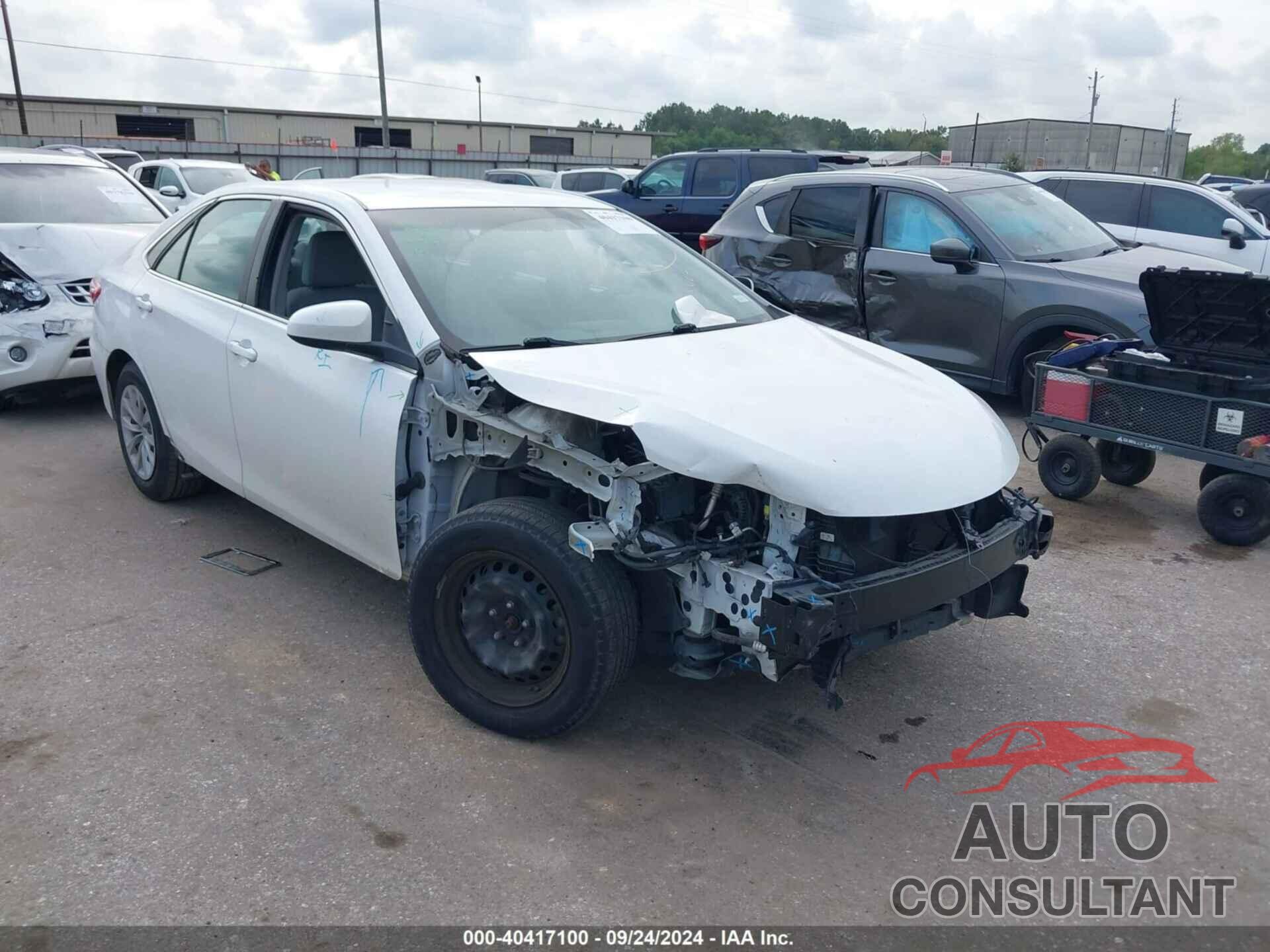 TOYOTA CAMRY 2016 - 4T1BF1FK2GU569596
