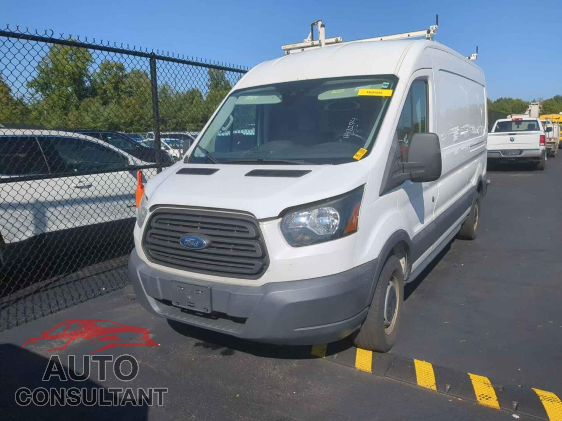 FORD TRANSIT 2018 - 1FTYR2CM0JKA05658