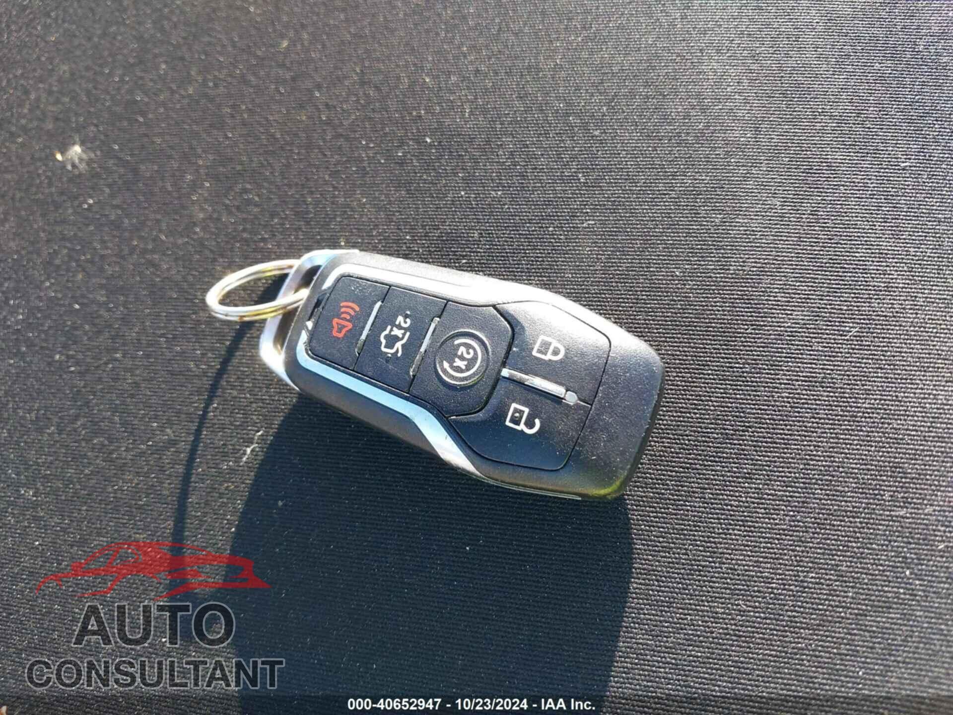 FORD MUSTANG 2017 - 1FATP8UHXH5254648