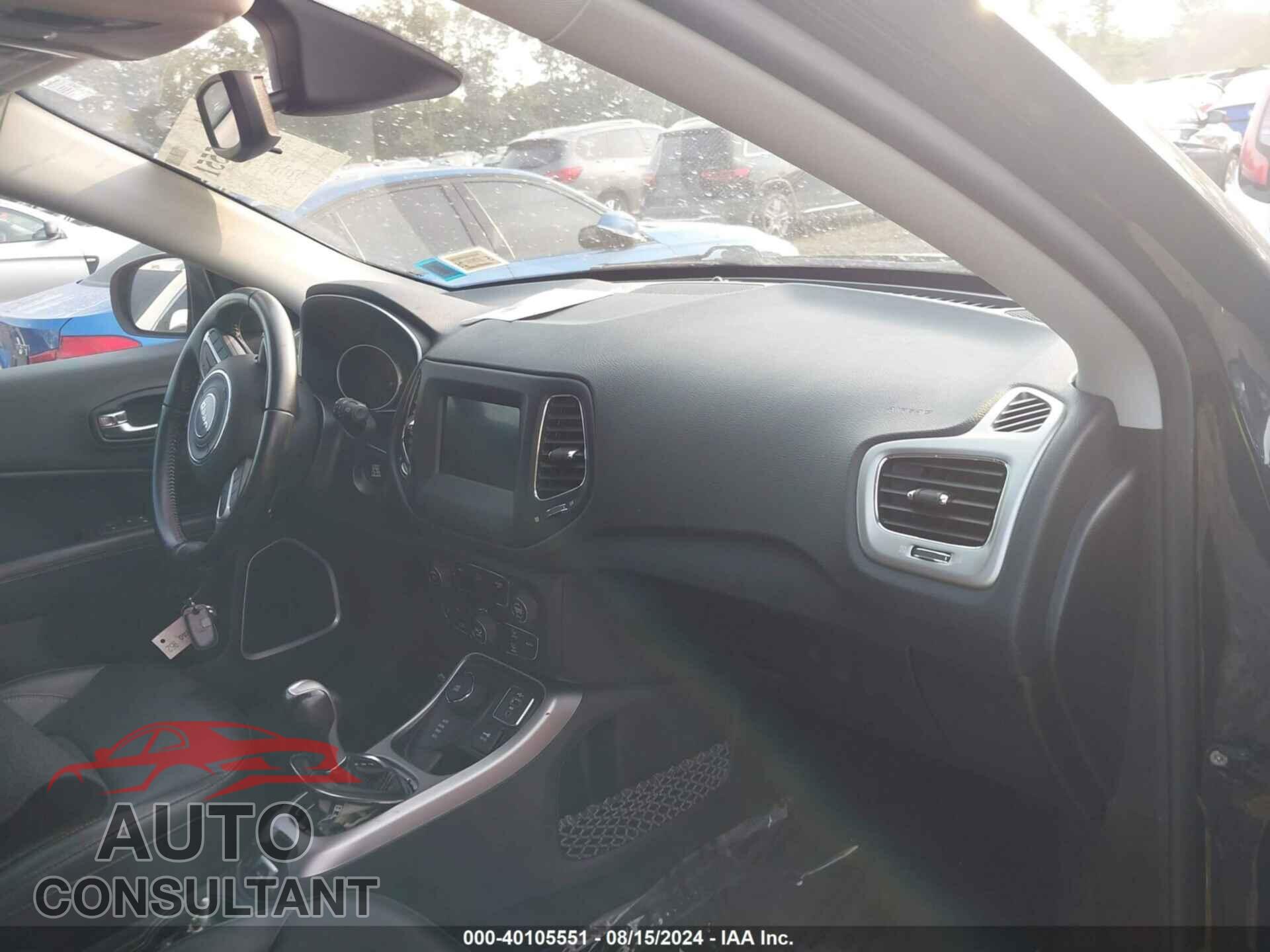 JEEP COMPASS 2020 - 3C4NJDBB0LT115505