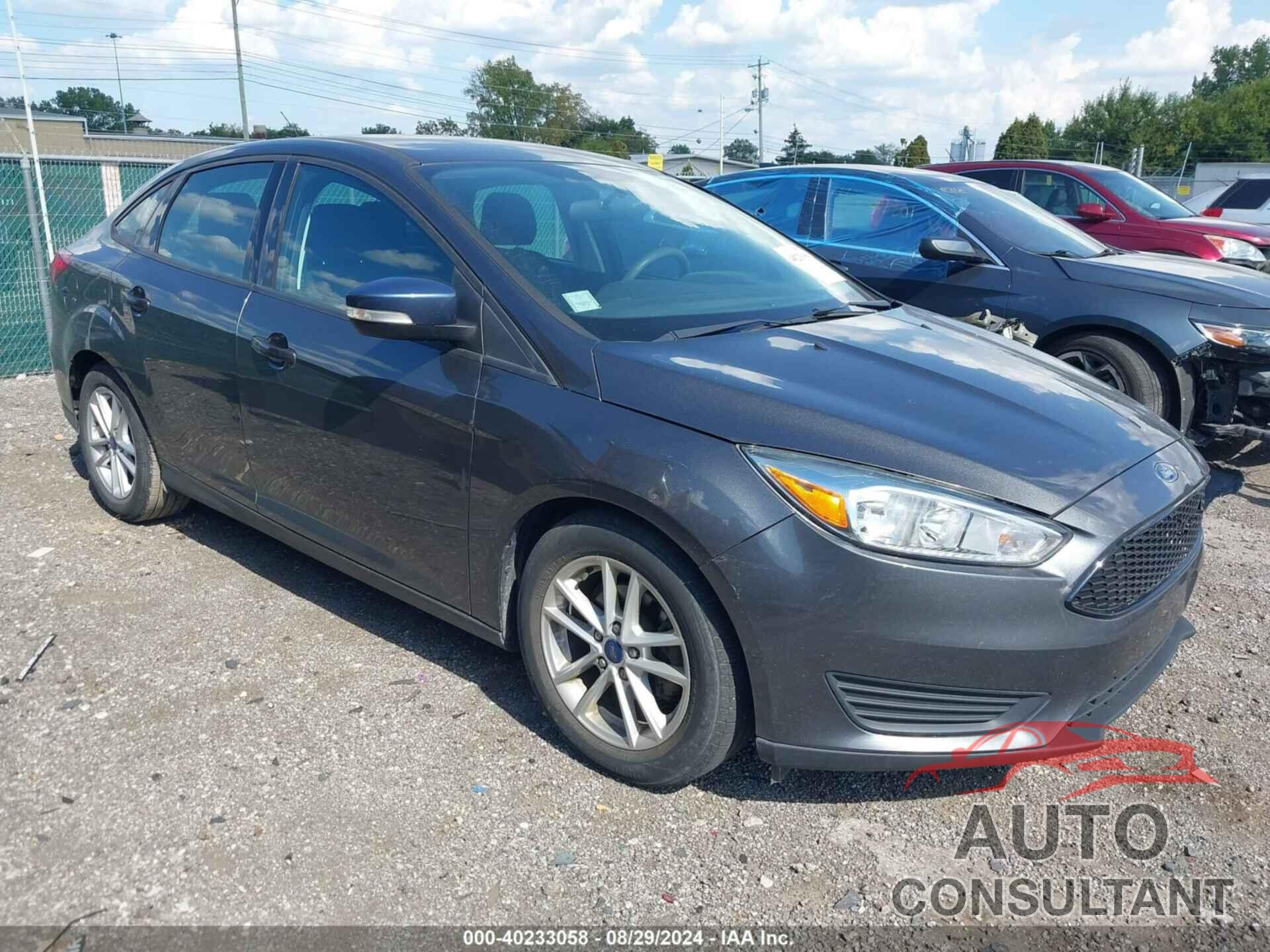 FORD FOCUS 2017 - 1FADP3F25HL213985