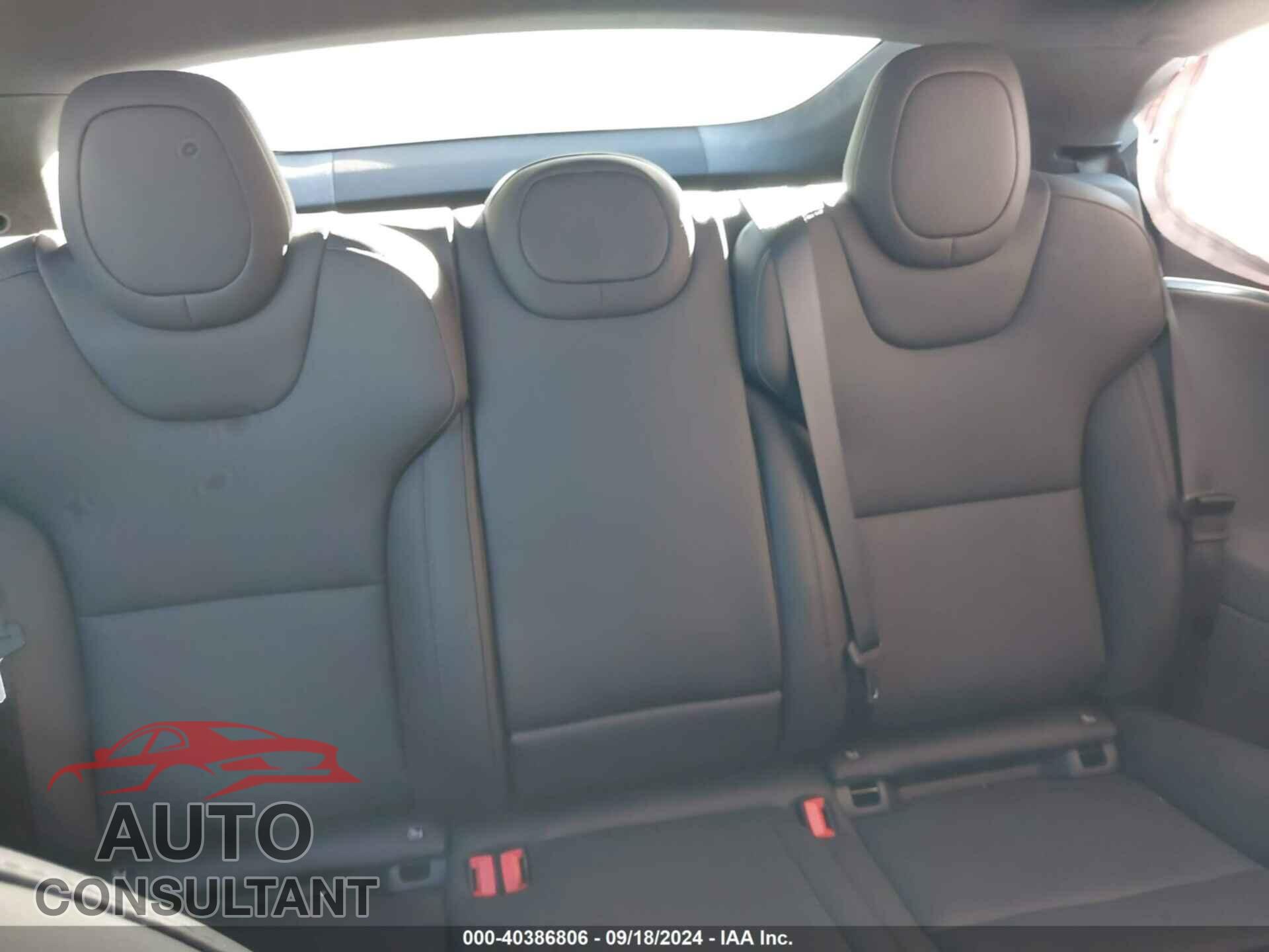 TESLA MODEL S 2024 - 5YJSA1E59RF536539