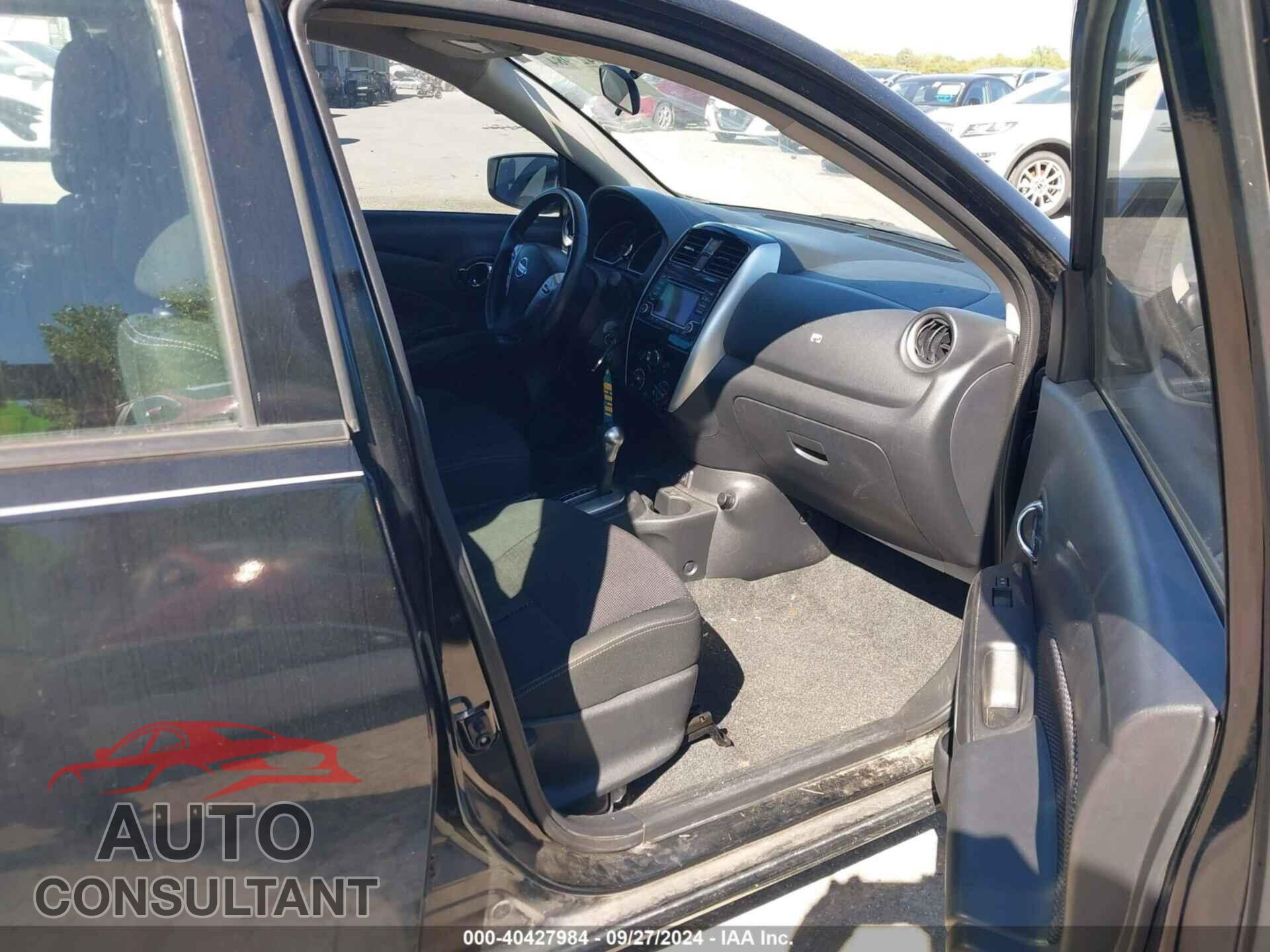 NISSAN VERSA 2017 - 3N1CN7AP4HL887719