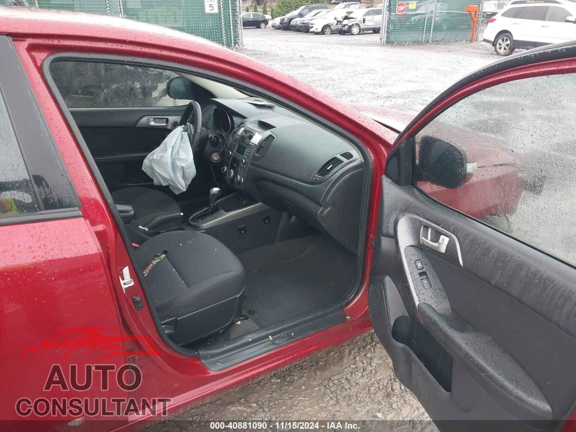 KIA FORTE 2010 - KNAFW4A35A5304015