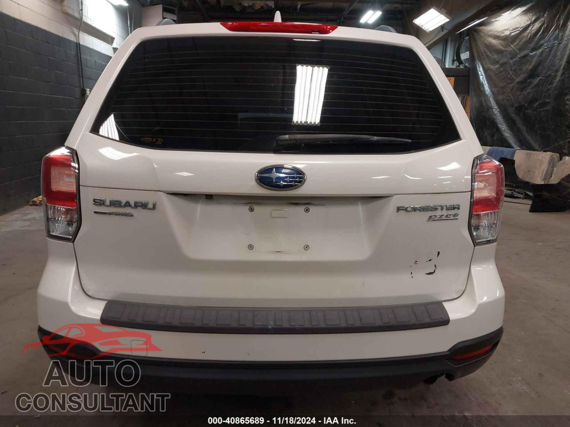 SUBARU FORESTER 2017 - JF2SJABC4HH541926