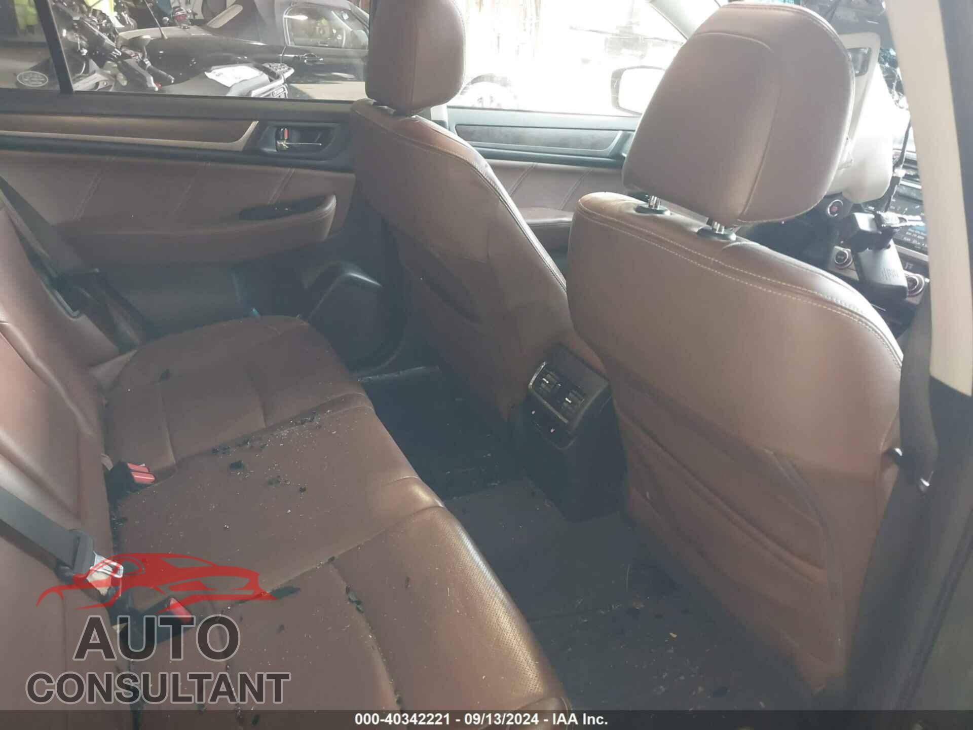 SUBARU OUTBACK 2017 - 4S4BSATC0H3315501