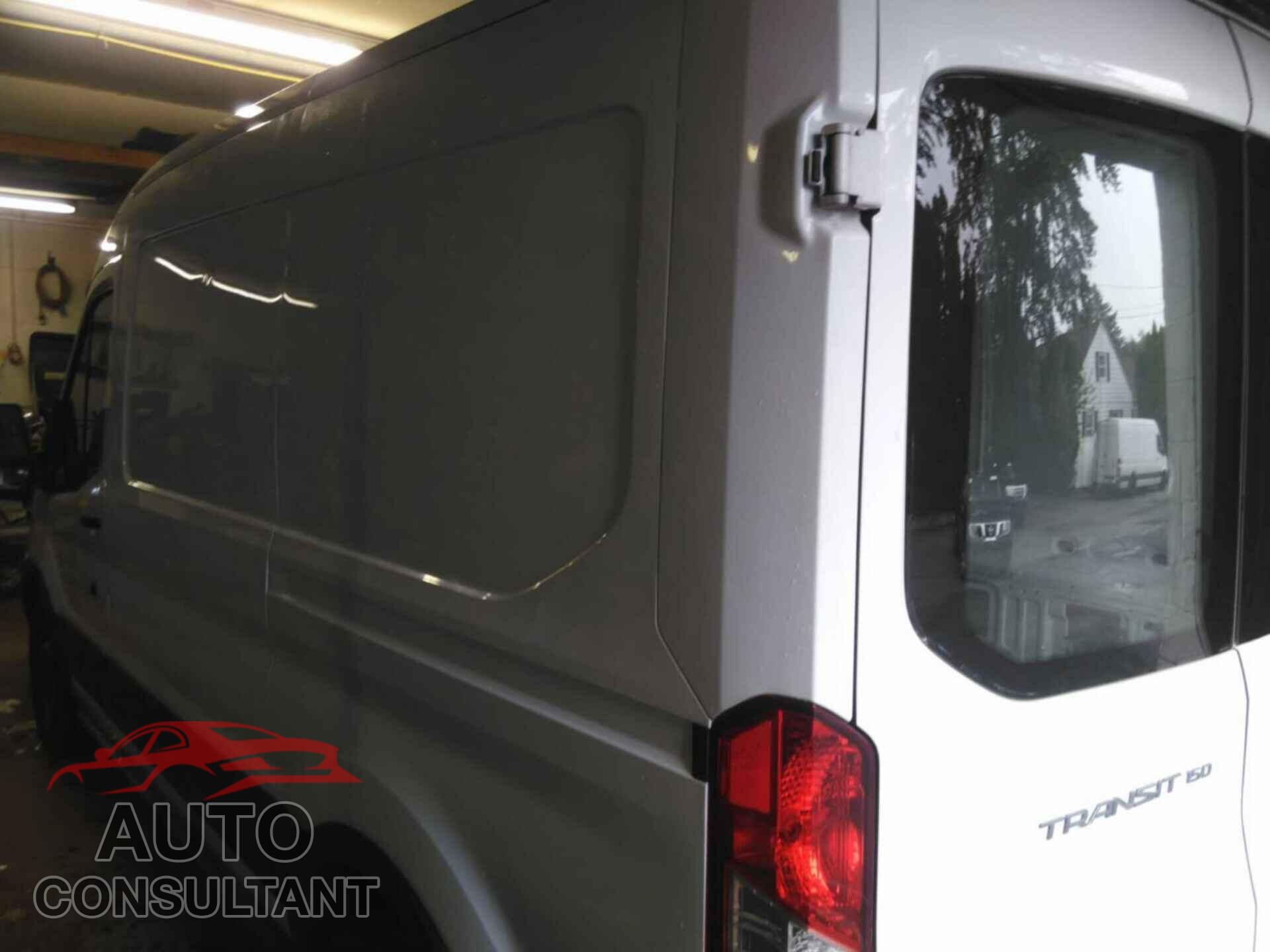 FORD TRANSIT 2018 - 1FTYE1CM5JKB42245