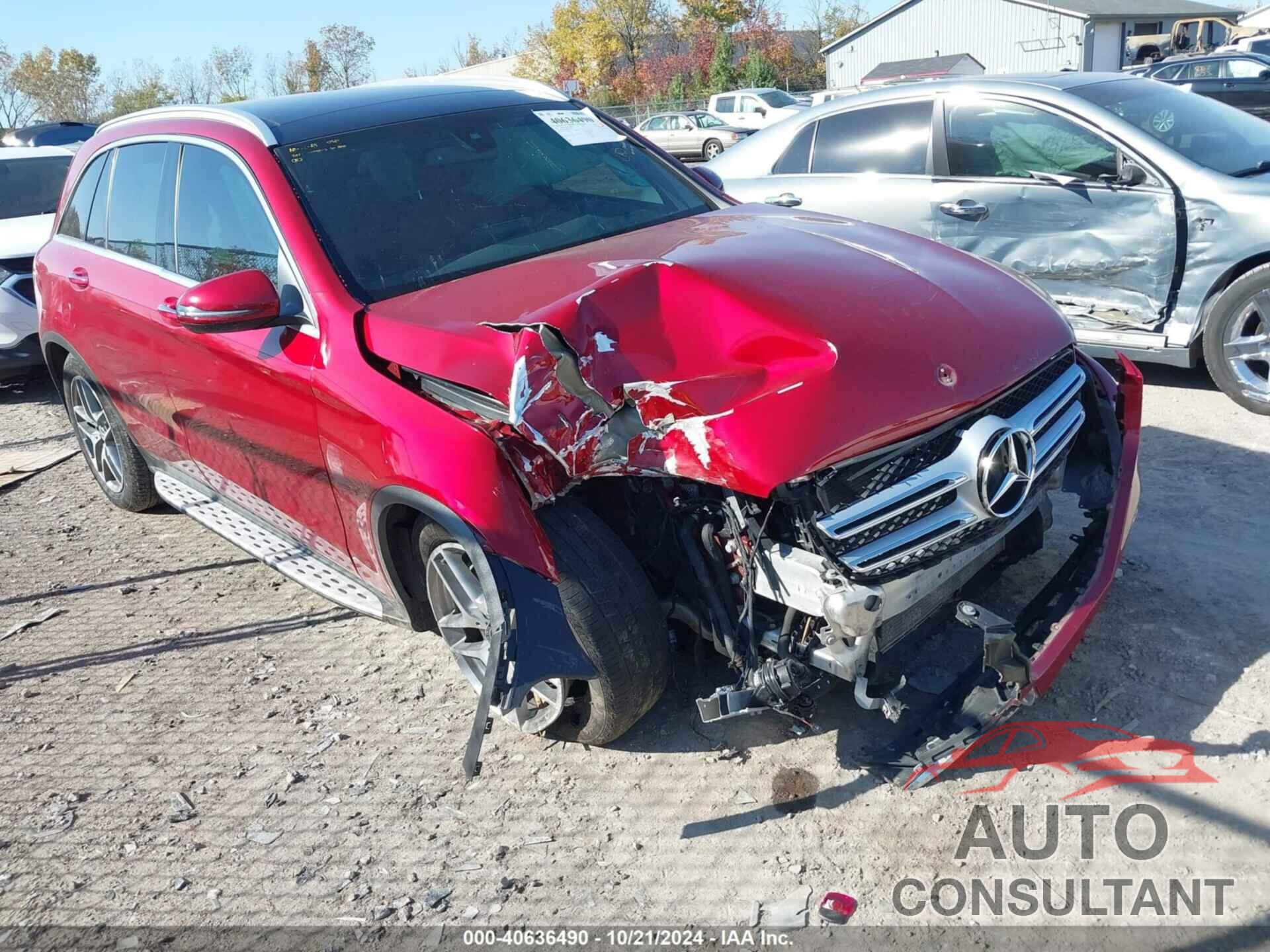MERCEDES-BENZ GLC 300 2017 - WDC0G4KB6HF223941