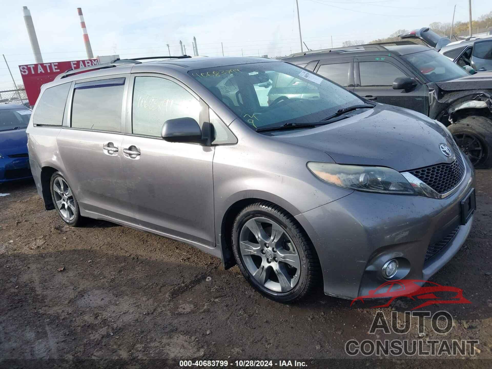 TOYOTA SIENNA 2016 - 5TDXK3DC9GS720127