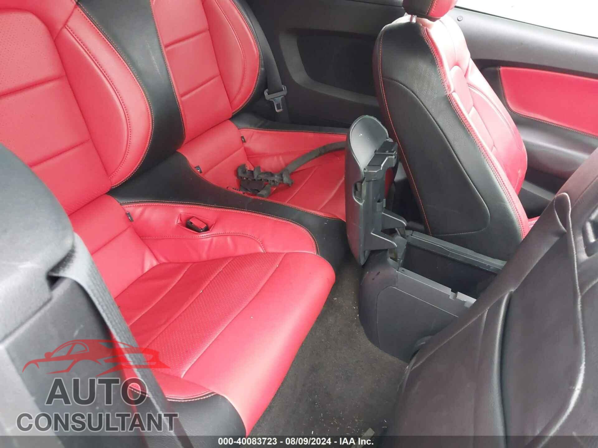 FORD MUSTANG 2016 - 1FATP8UH3G5243263