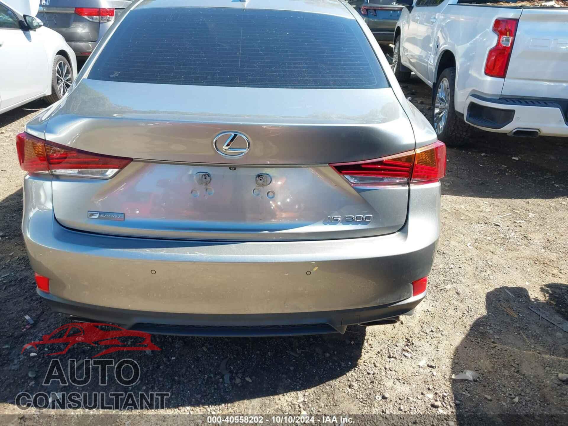 LEXUS IS 2018 - JTHBA1D20J5080782