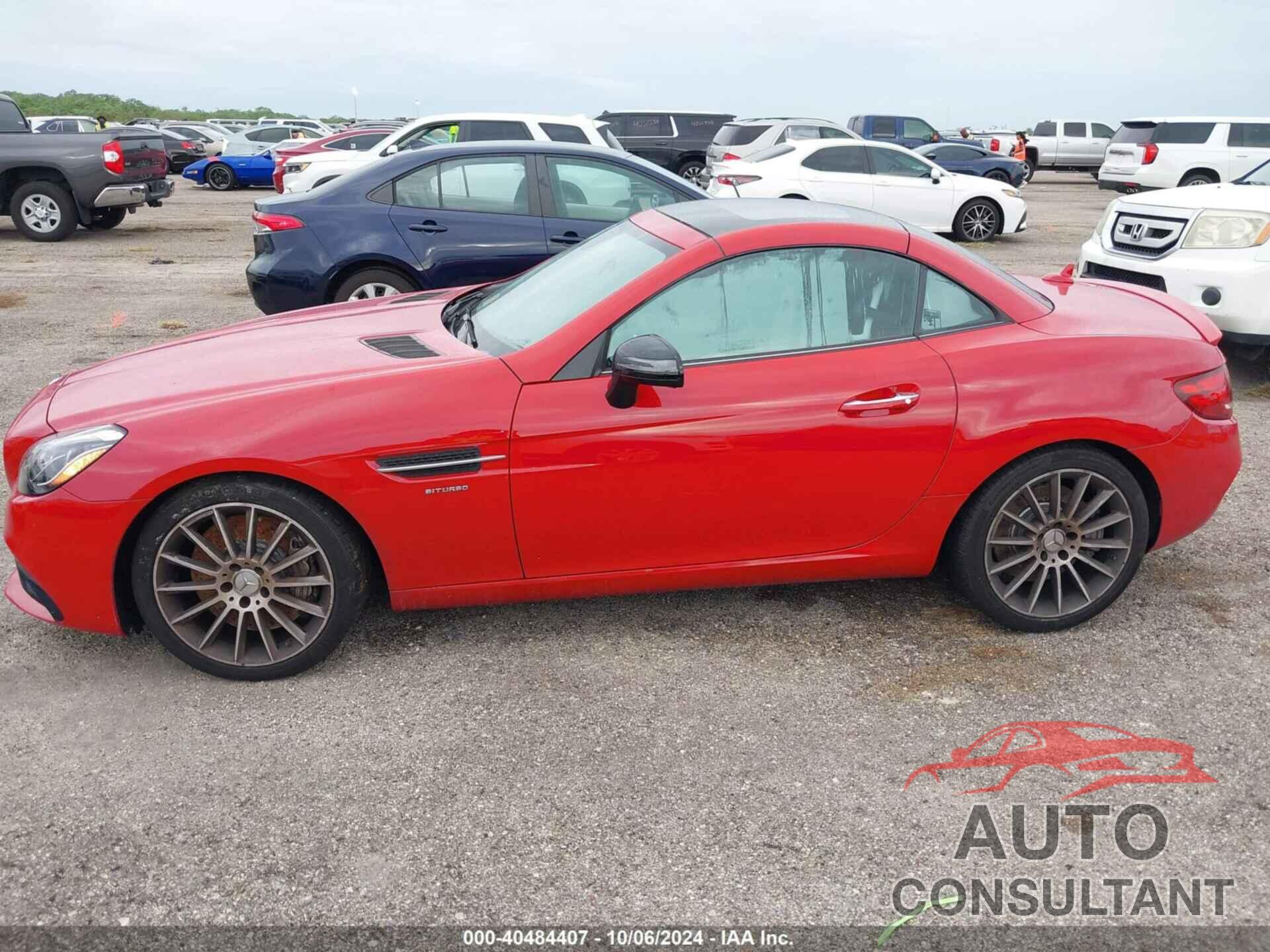 MERCEDES-BENZ SLC 2017 - WDDPK6GA8HF137387