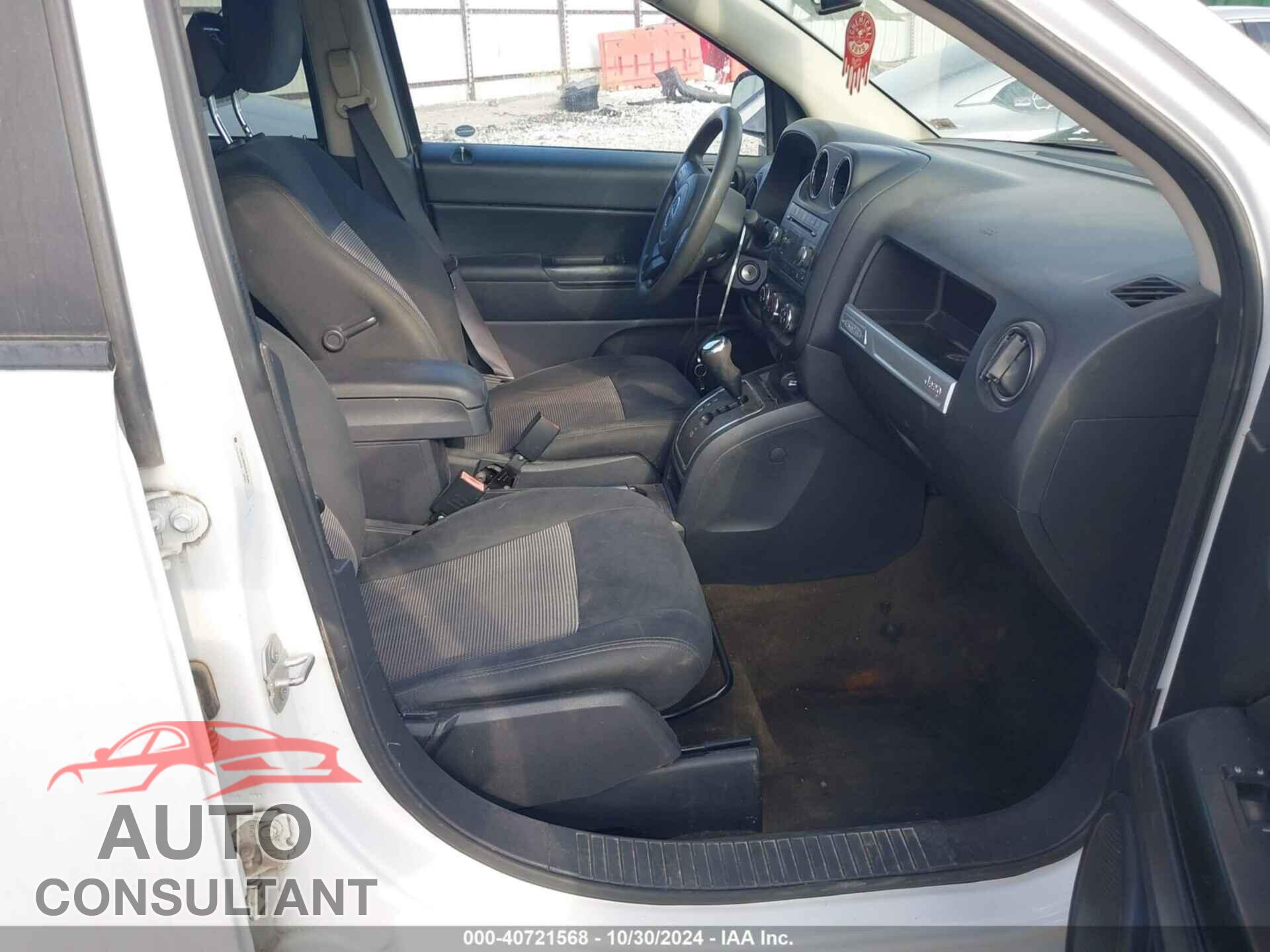JEEP COMPASS 2016 - 1C4NJCBA5GD612045