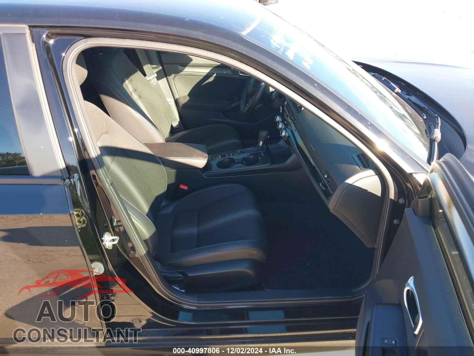 HONDA CIVIC 2023 - 2HGFE2F56PH528367
