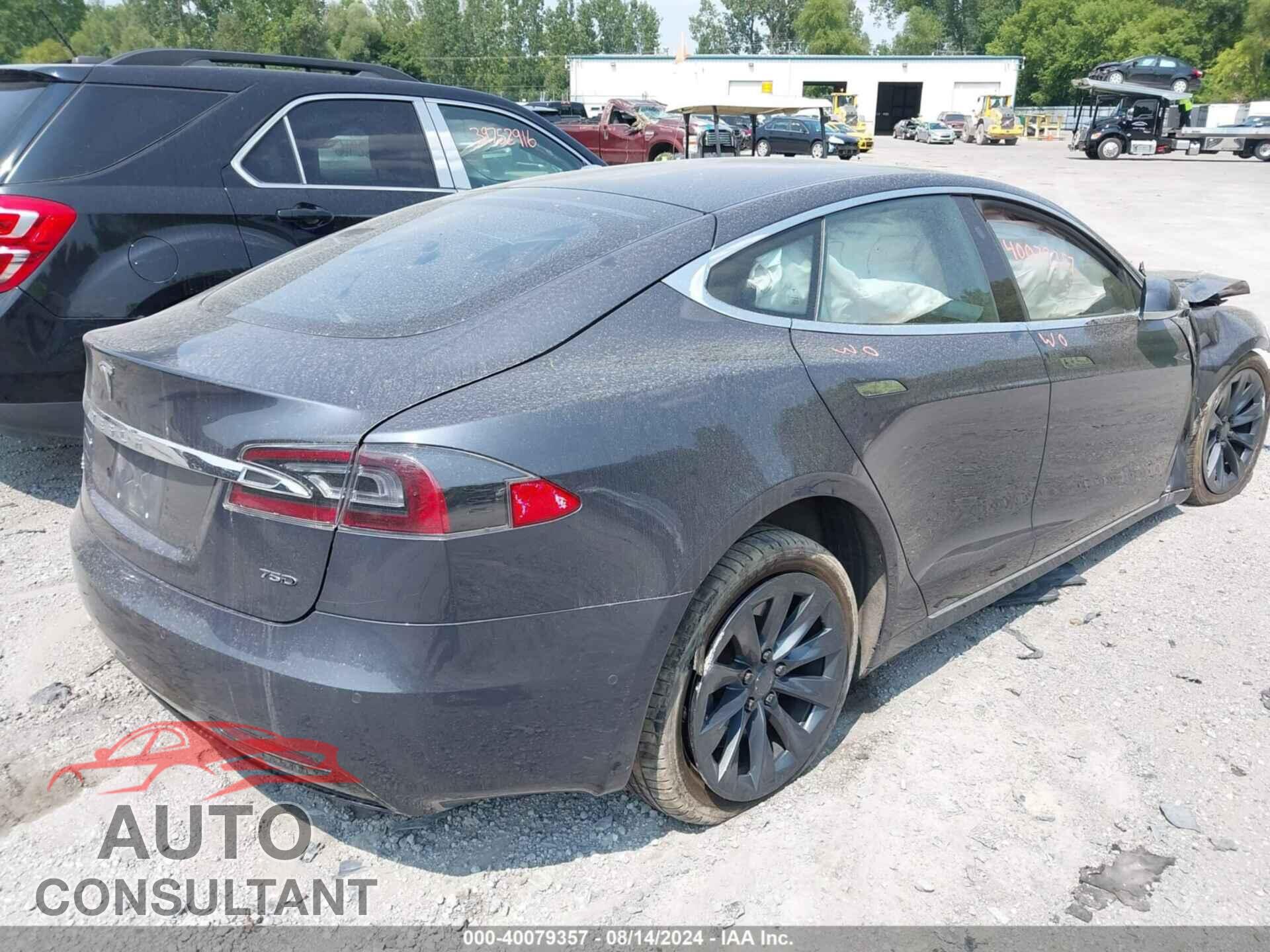 TESLA MODEL S 2017 - 5YJSA1E28HF208727