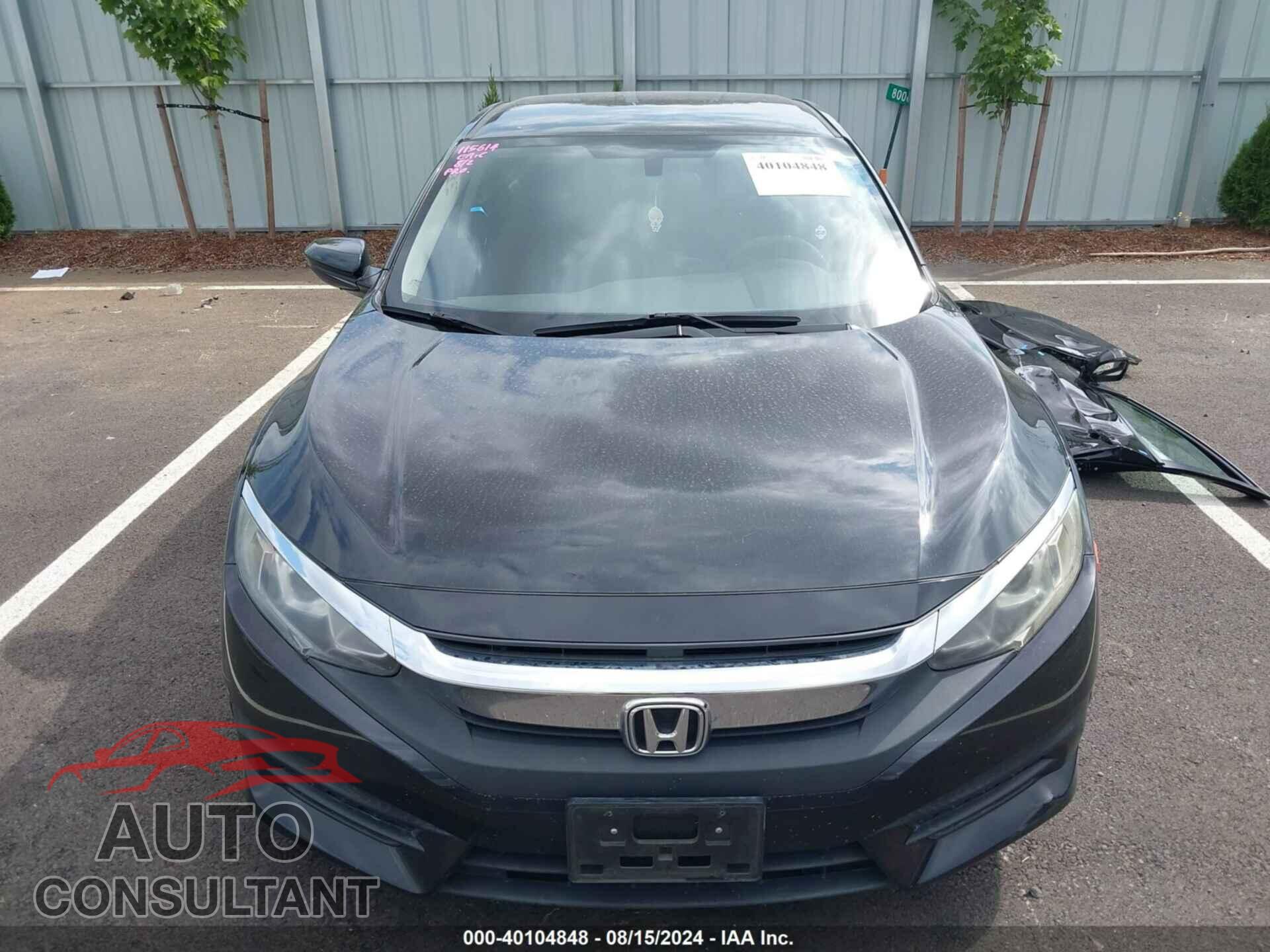 HONDA CIVIC 2017 - 2HGFC2F58HH545906