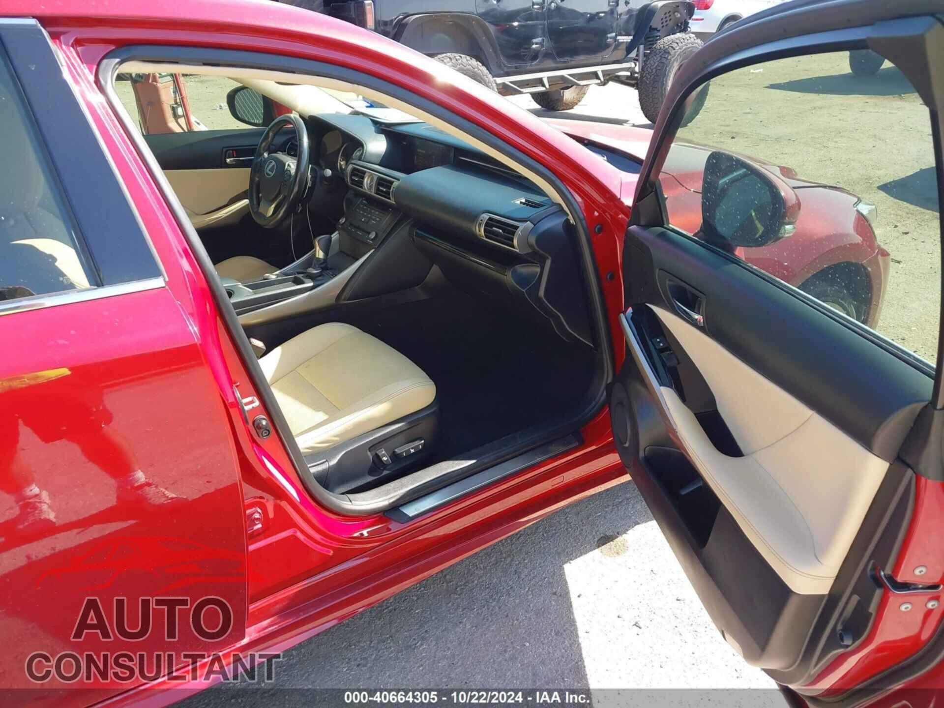 LEXUS IS 250 2015 - JTHBF1D24F5065078