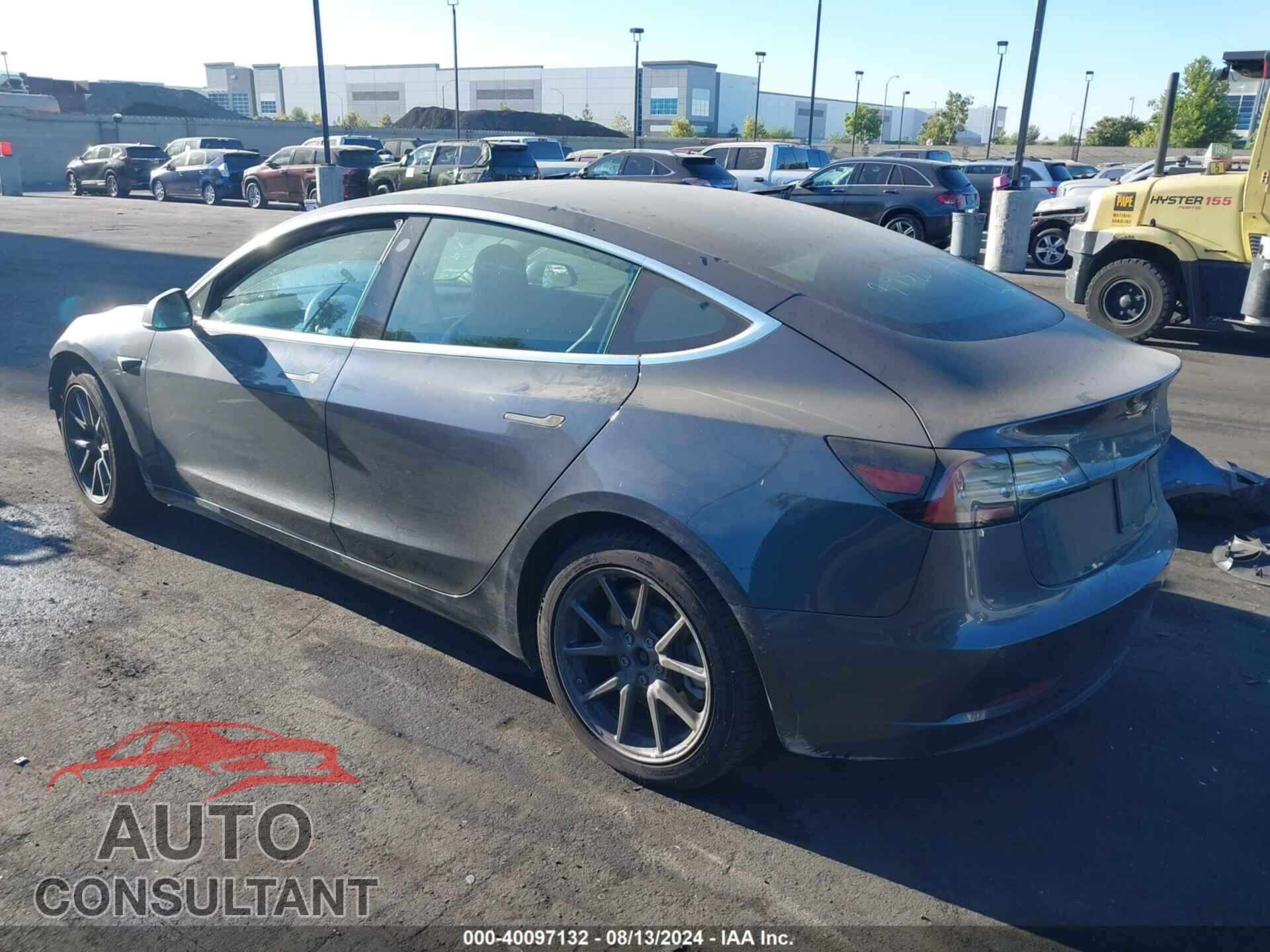 TESLA MODEL 3 2019 - 5YJ3E1EA8KF435715