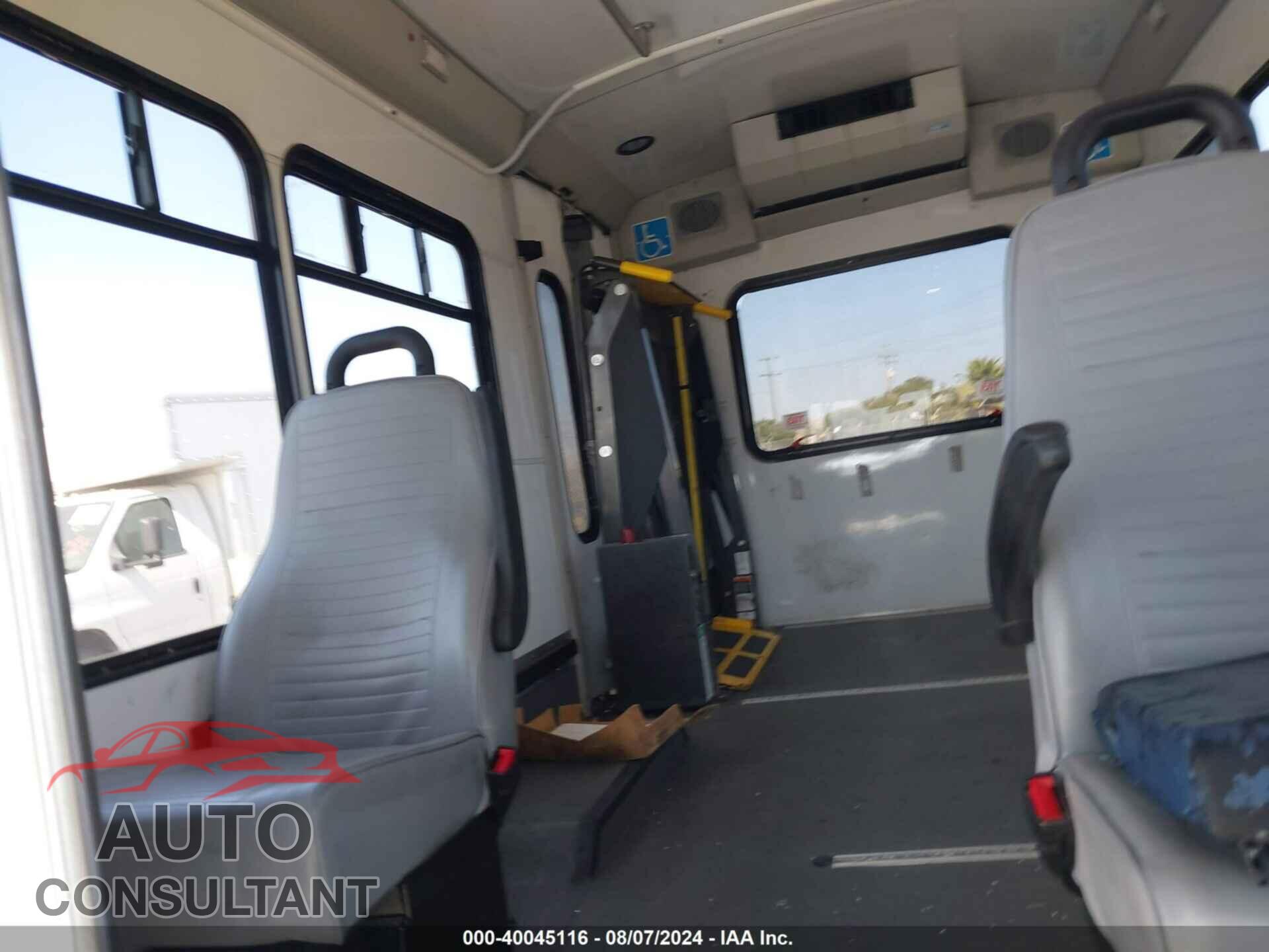 FORD E-350 CUTAWAY 2019 - 1FDEE3FS6KDC17707